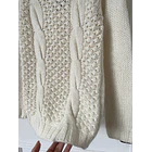 Sweater pompones. Talla: S 3