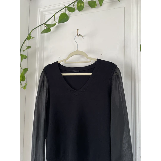 Sweater gasa. Talla: S 