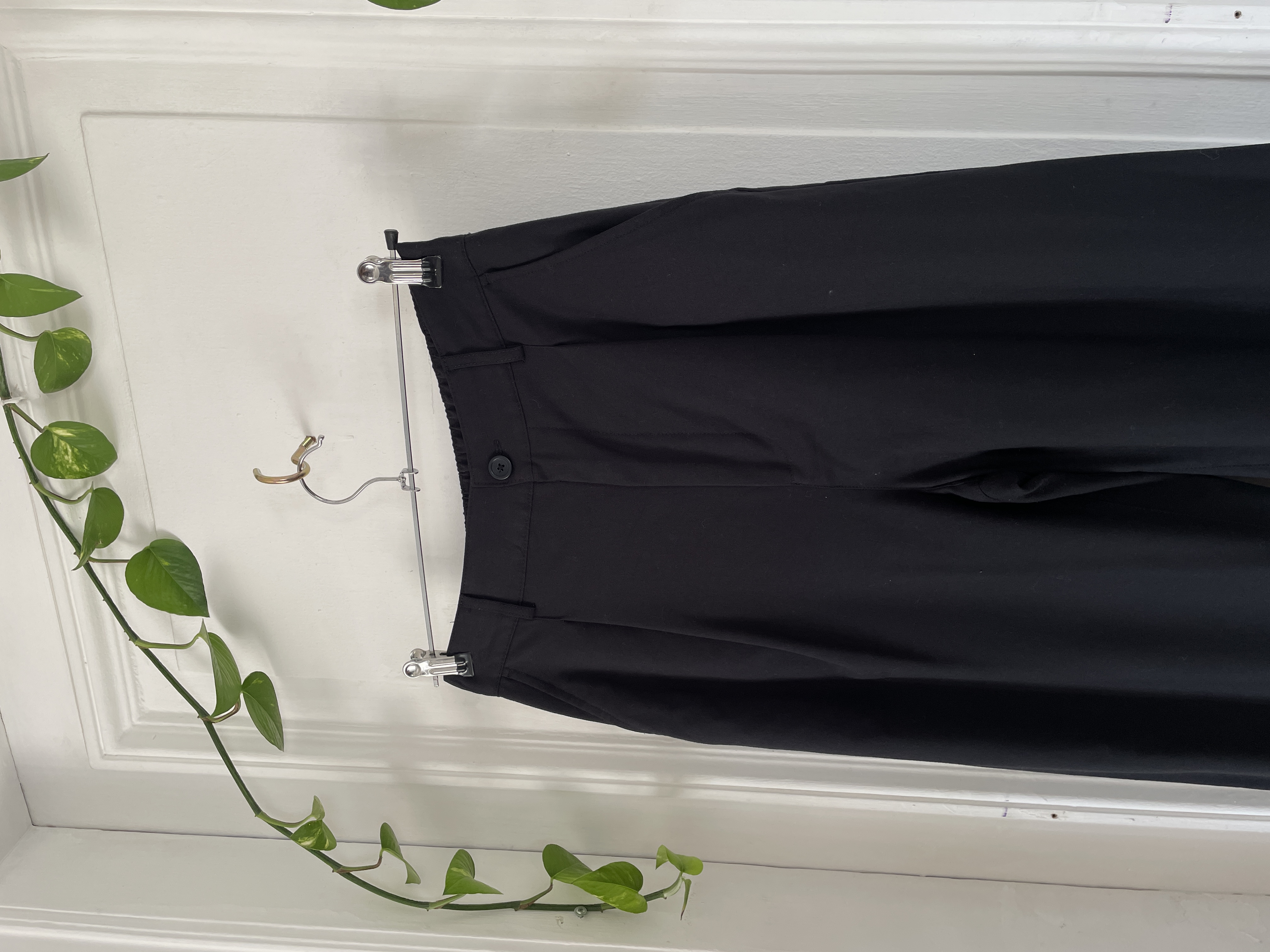 Pantalón sastre. Talla: M 2