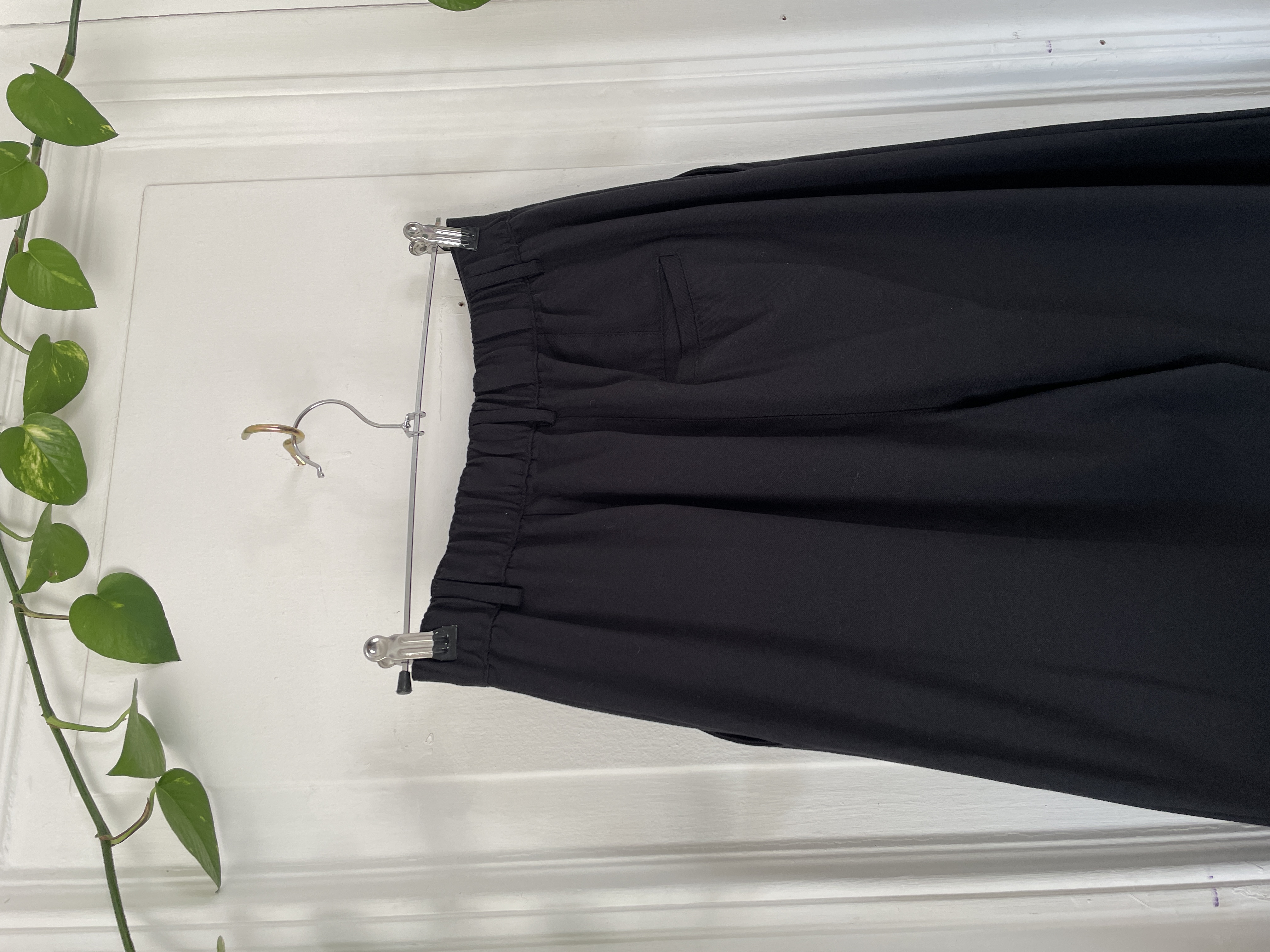 Pantalón sastre. Talla: M 6
