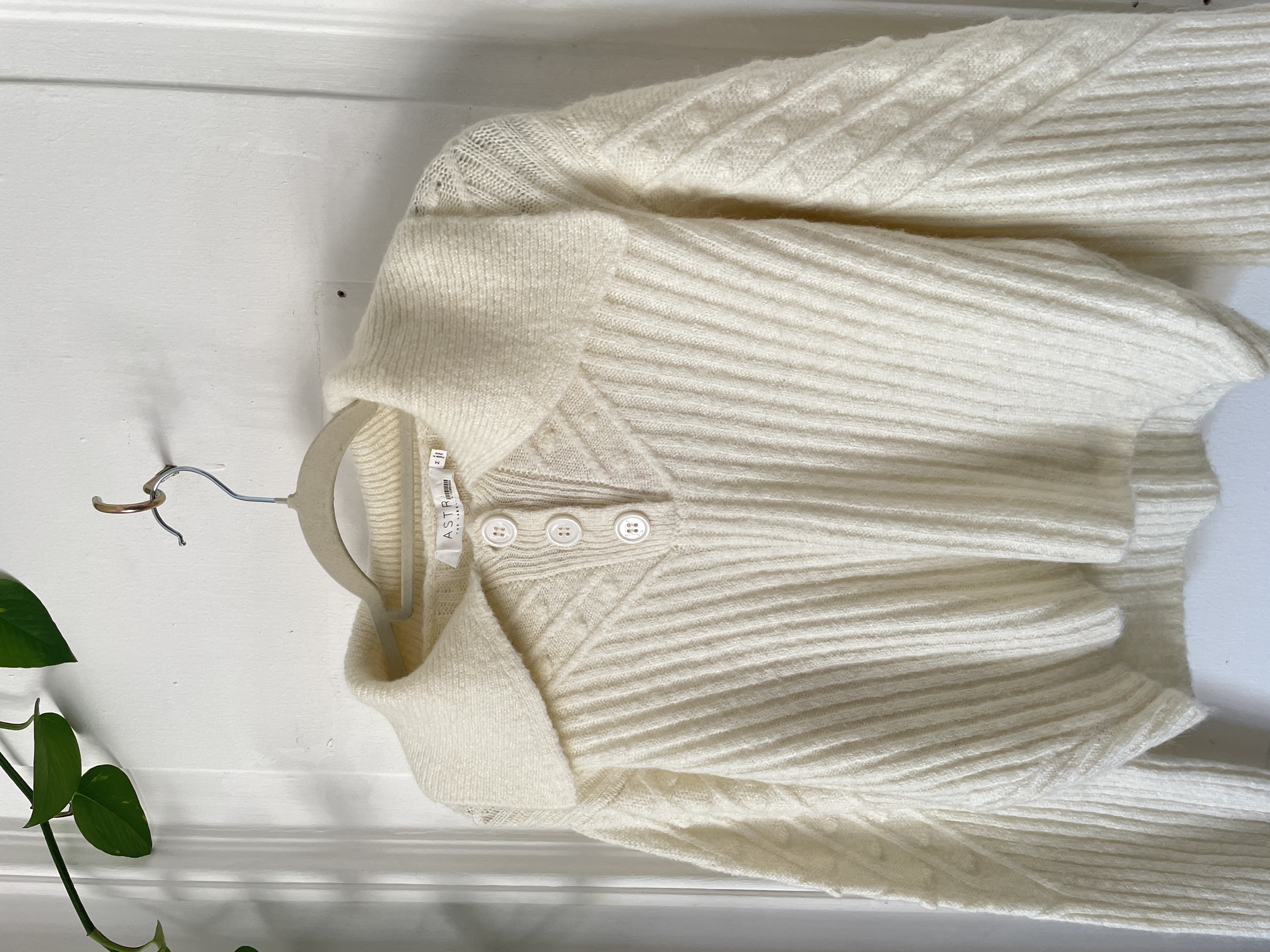 Sweater cuello. Talla: M 2