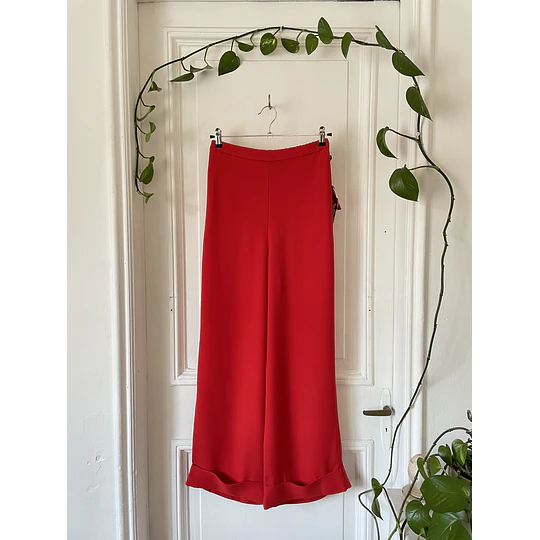 Palazzo rojo. Talla: S (38)