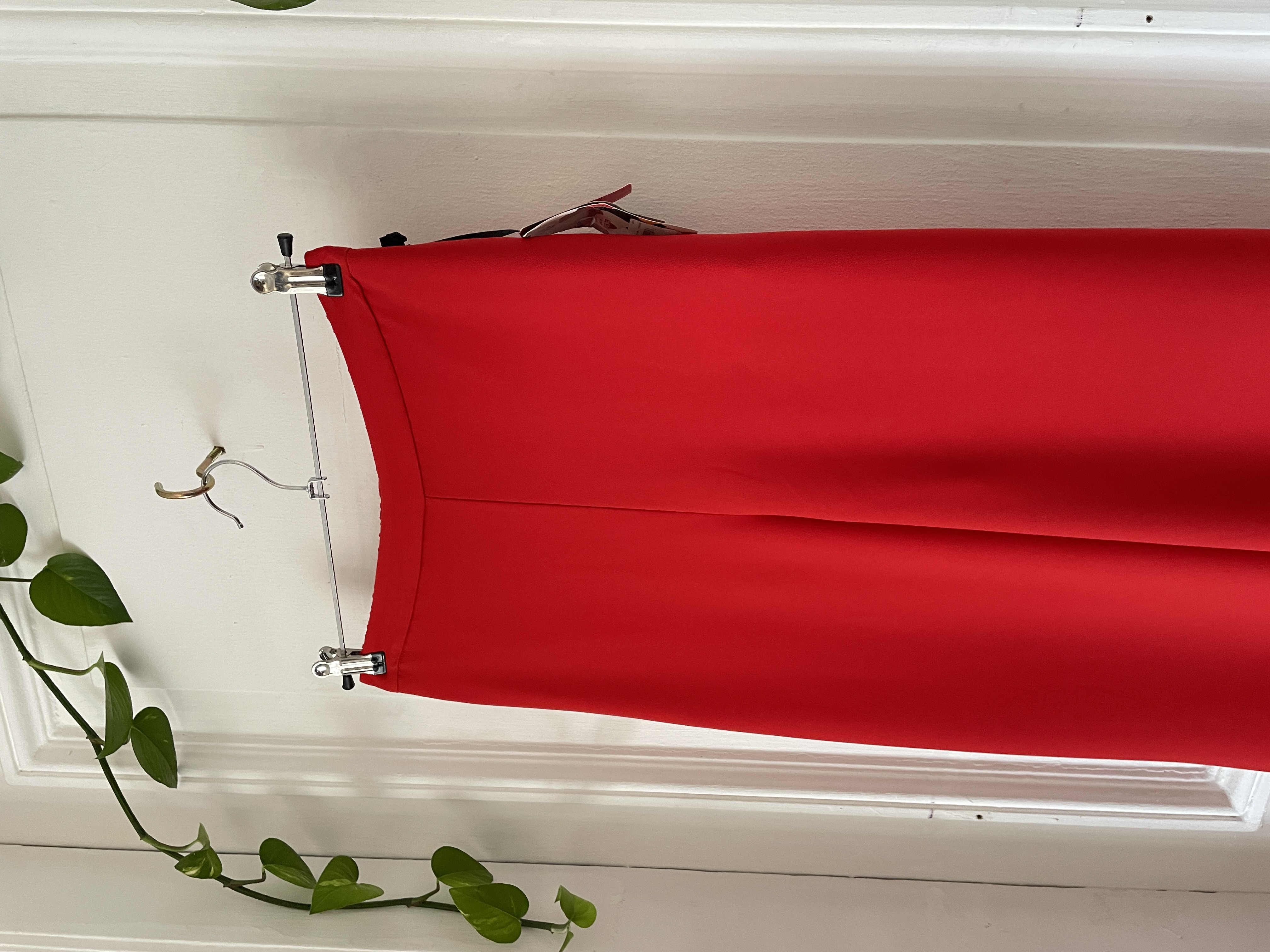Palazzo rojo. Talla: S (38) 2