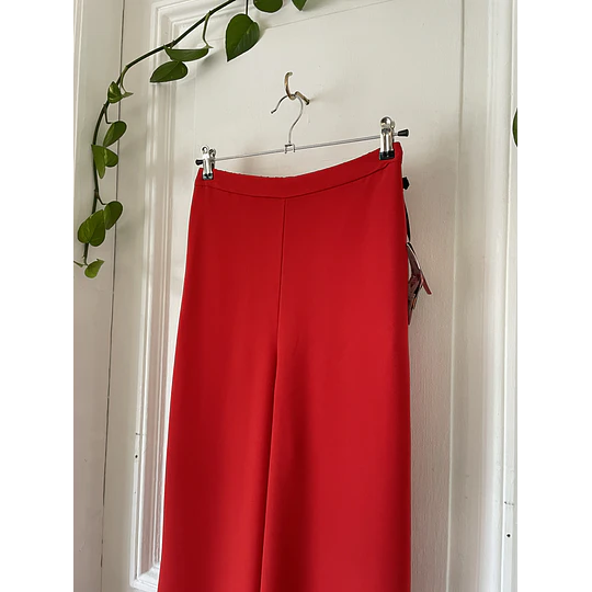 Palazzo rojo. Talla: S (38)