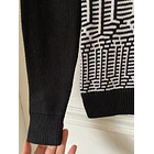 Sweater b/n. Talla: XS 3