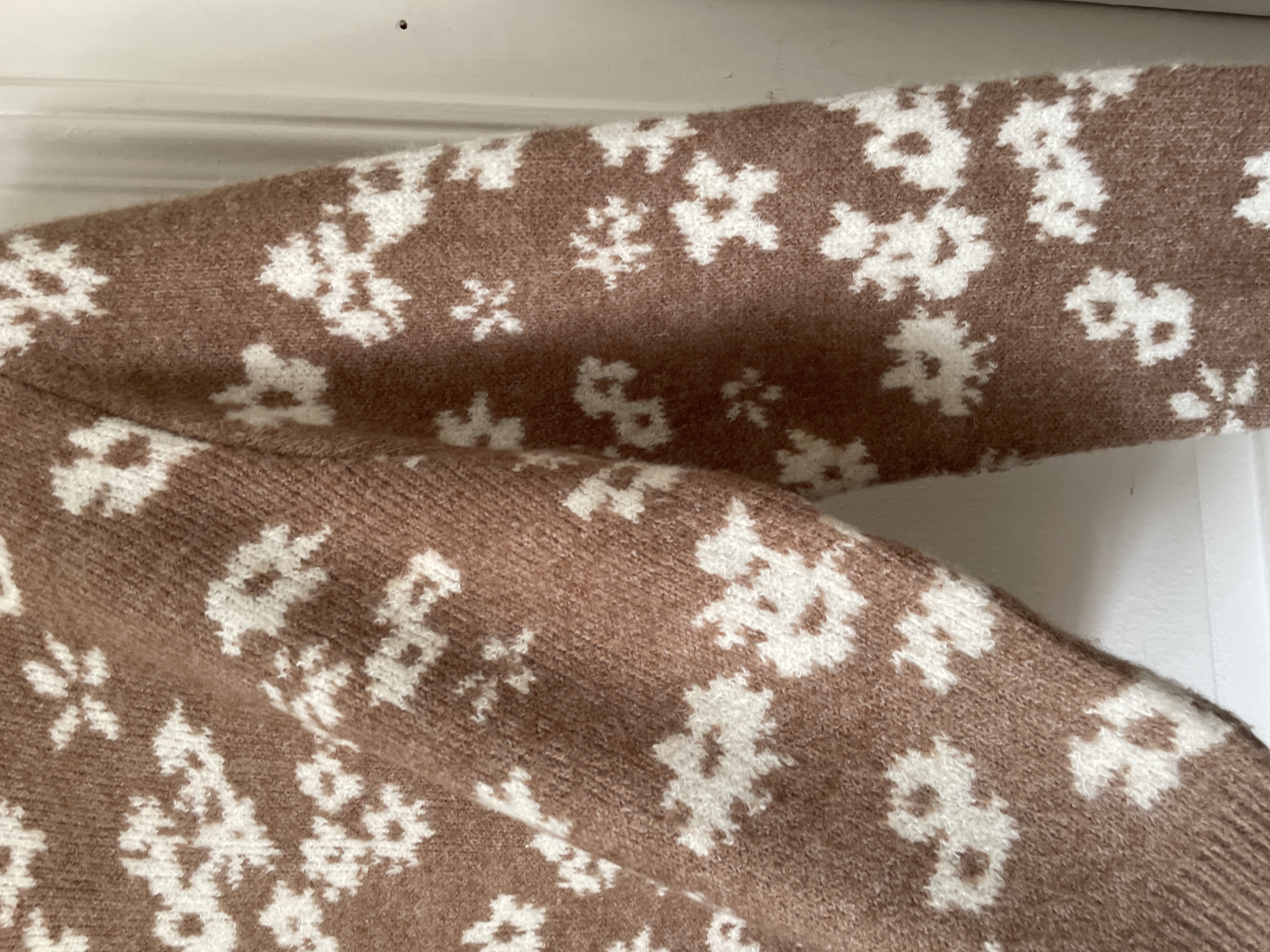 Sweater floral. Talla: M 3