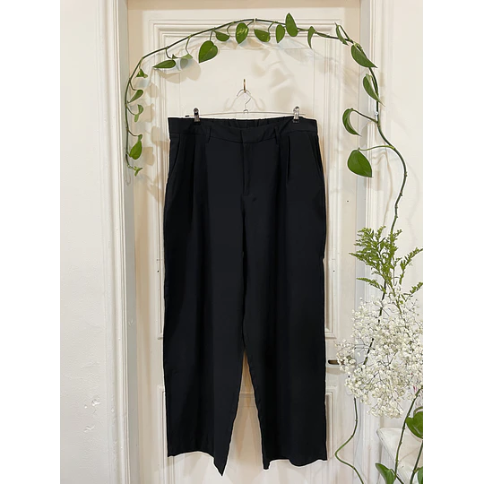 Pantalón sastre. Talla: 18 (48)