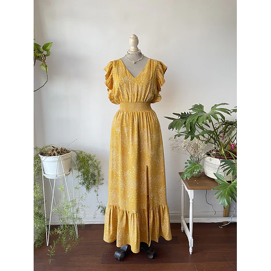 Vestido ocre Express. Talla: S