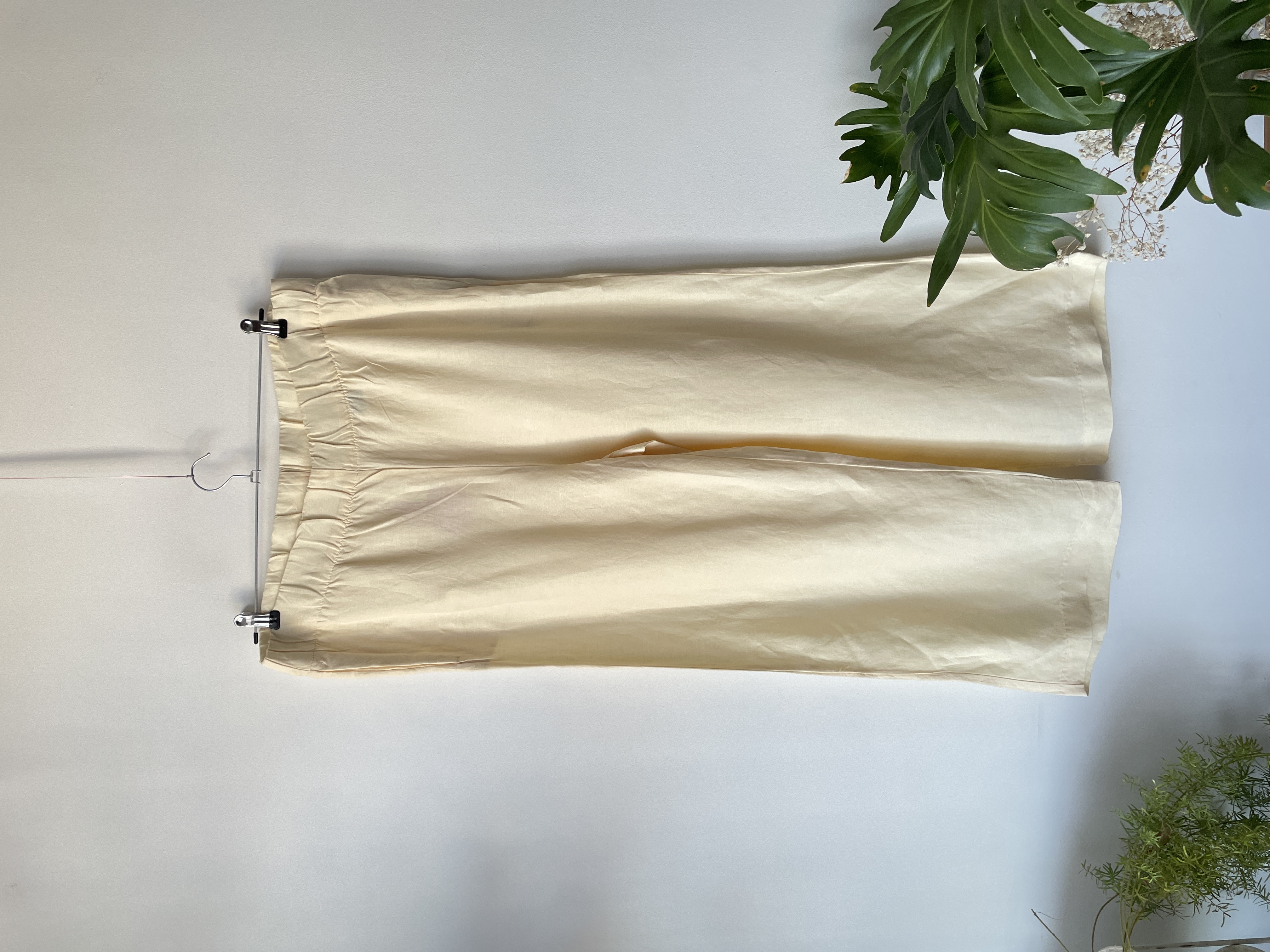 Palazzo patito lino. Talla: L grande (XL) 1