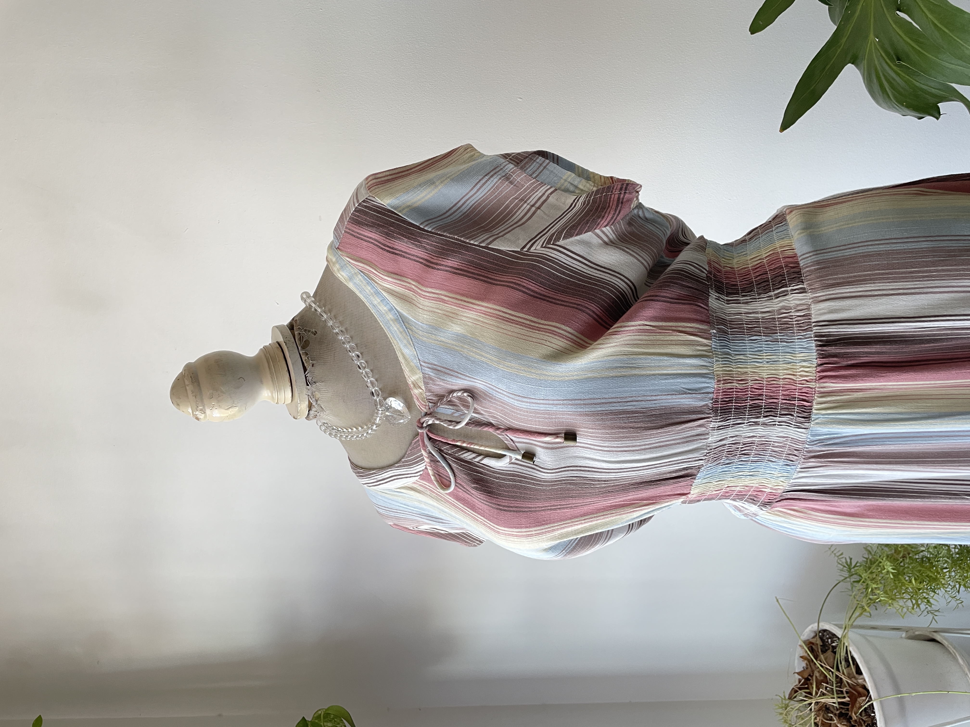 Vestido líneas. Talla: L 2