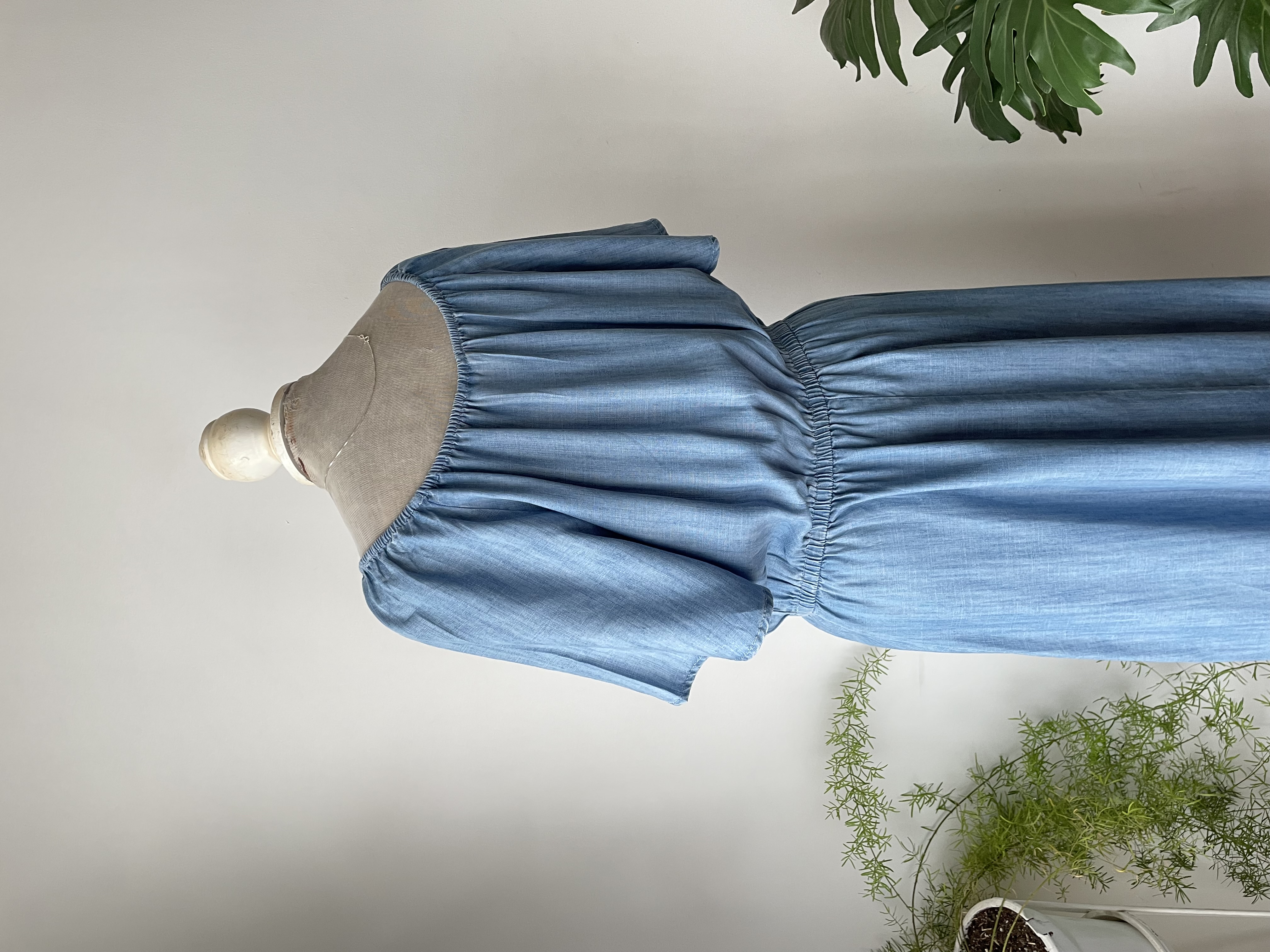 Vestido celeste lyocell. Talla: L Grande 3