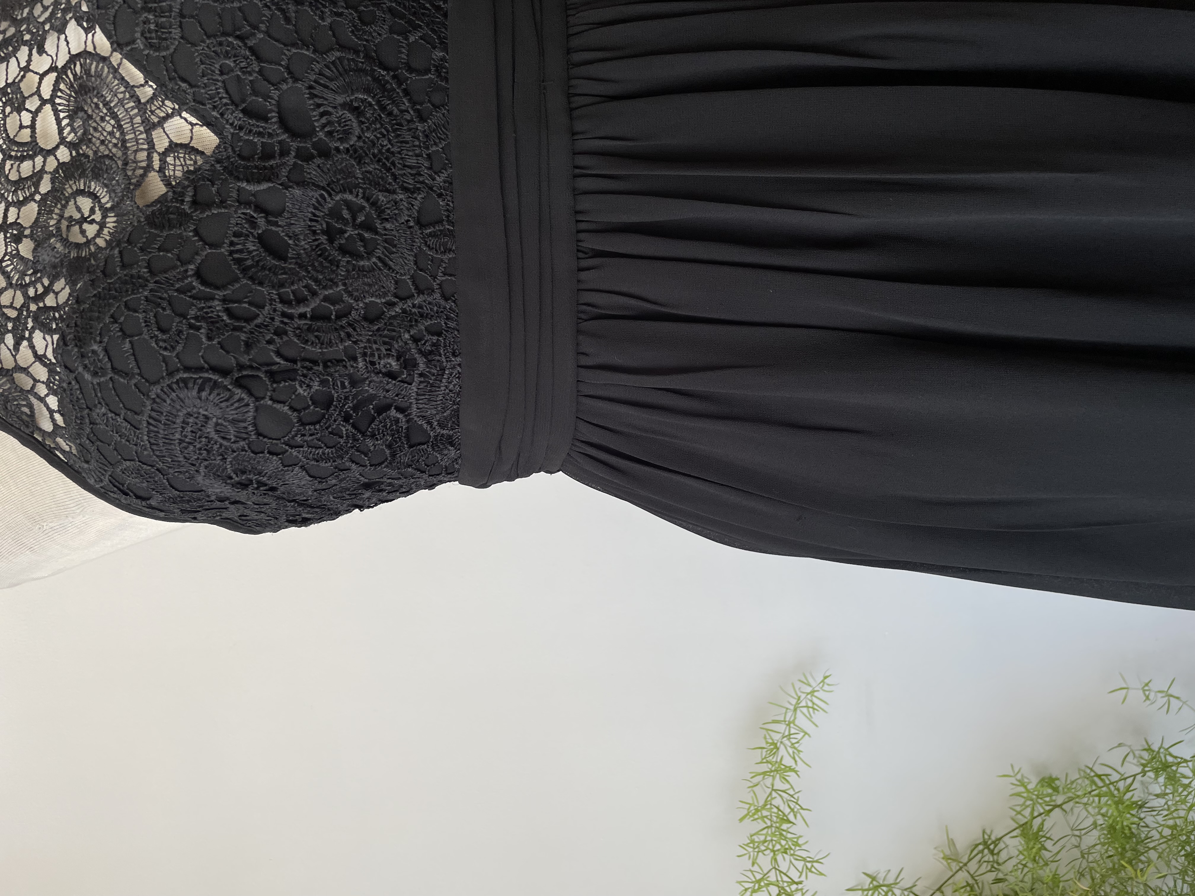 Vestido halter broderie. Talla: M chico (S) 4