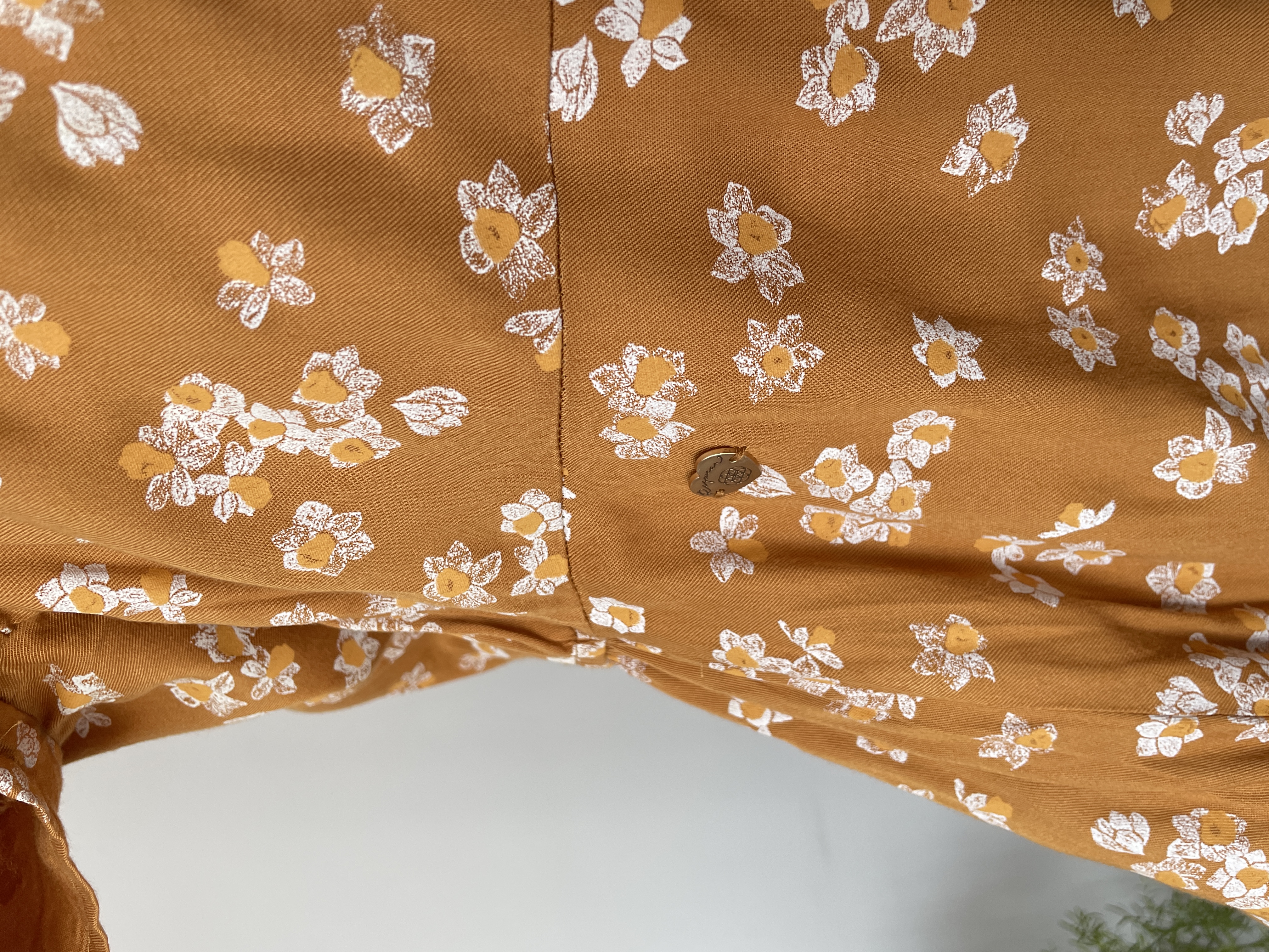 Vestido ocre Floral. Talla: XL 4