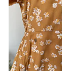 Vestido ocre Floral. Talla: XL 4
