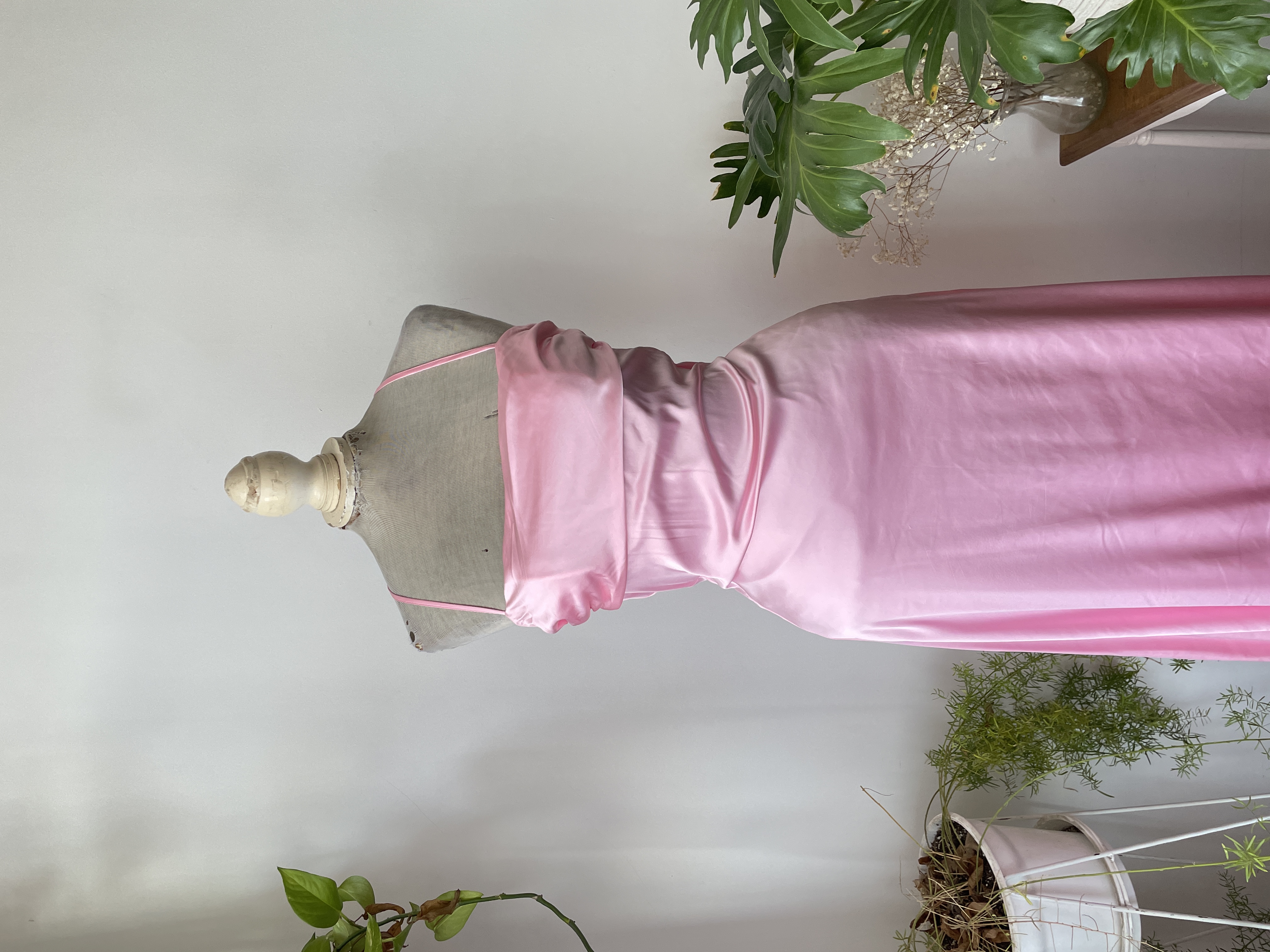 Vestido rosa fiesta. Talla: S 2