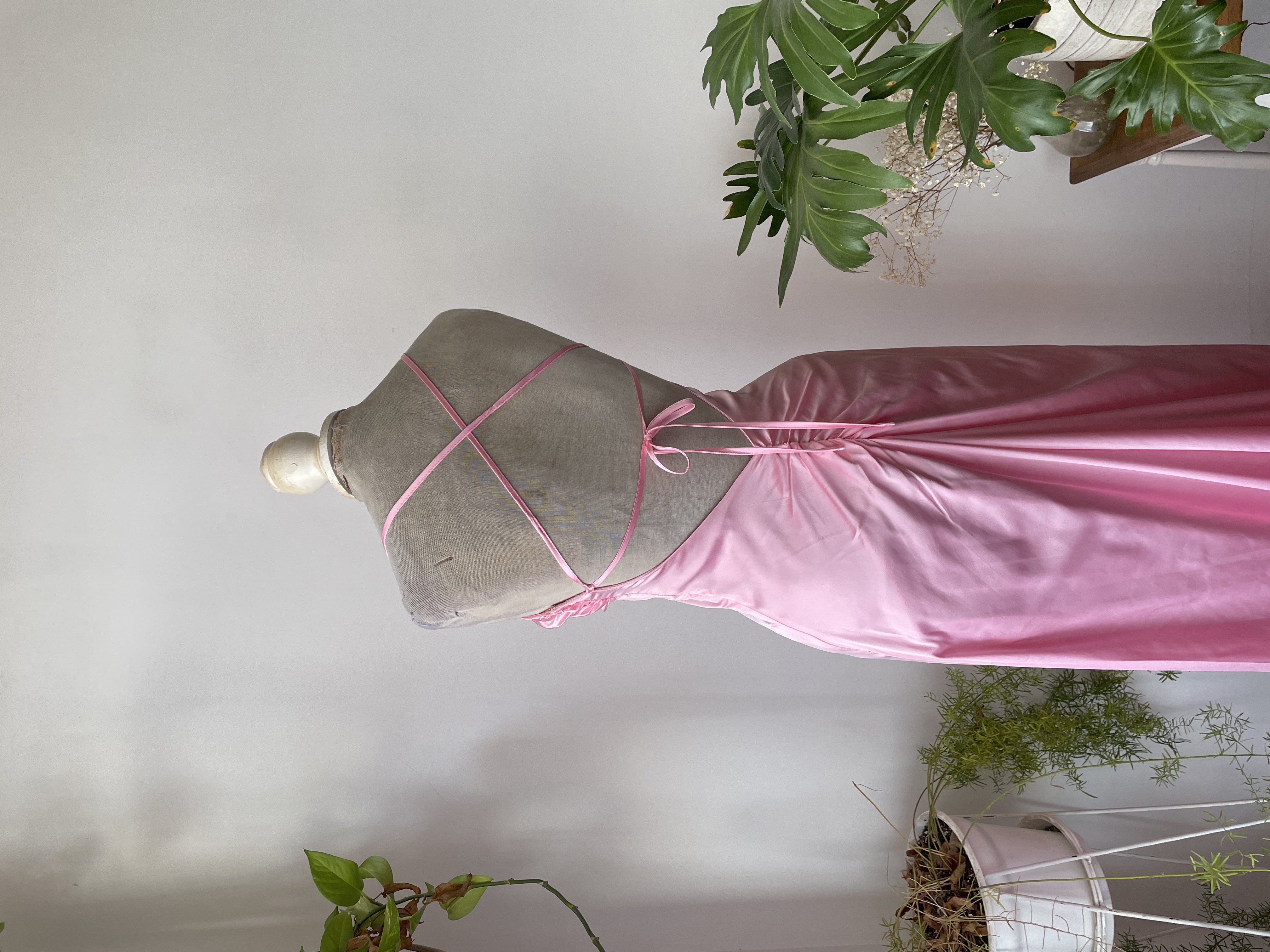 Vestido rosa fiesta. Talla: S 4