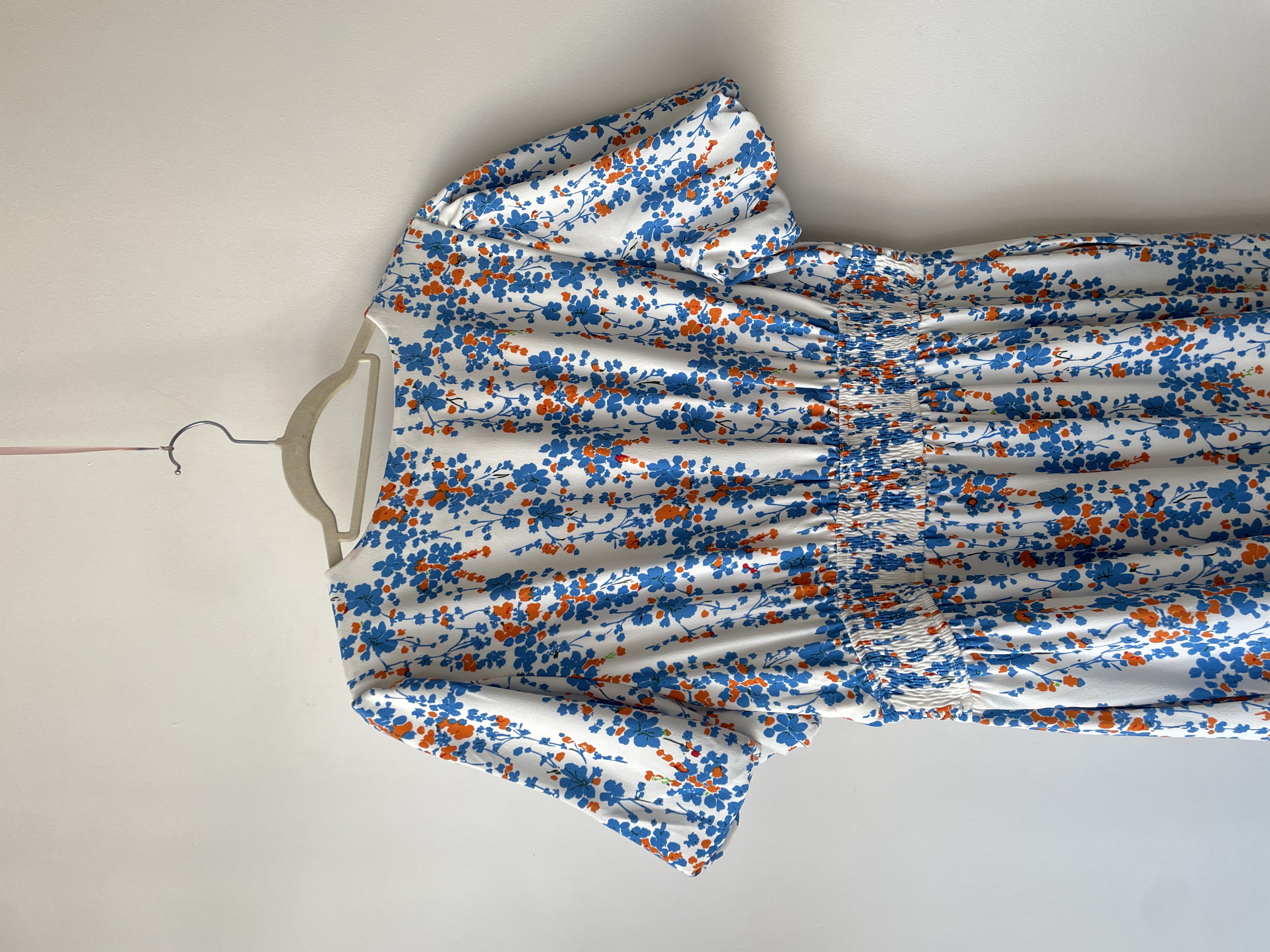 Vestido flores. Talla: L 4