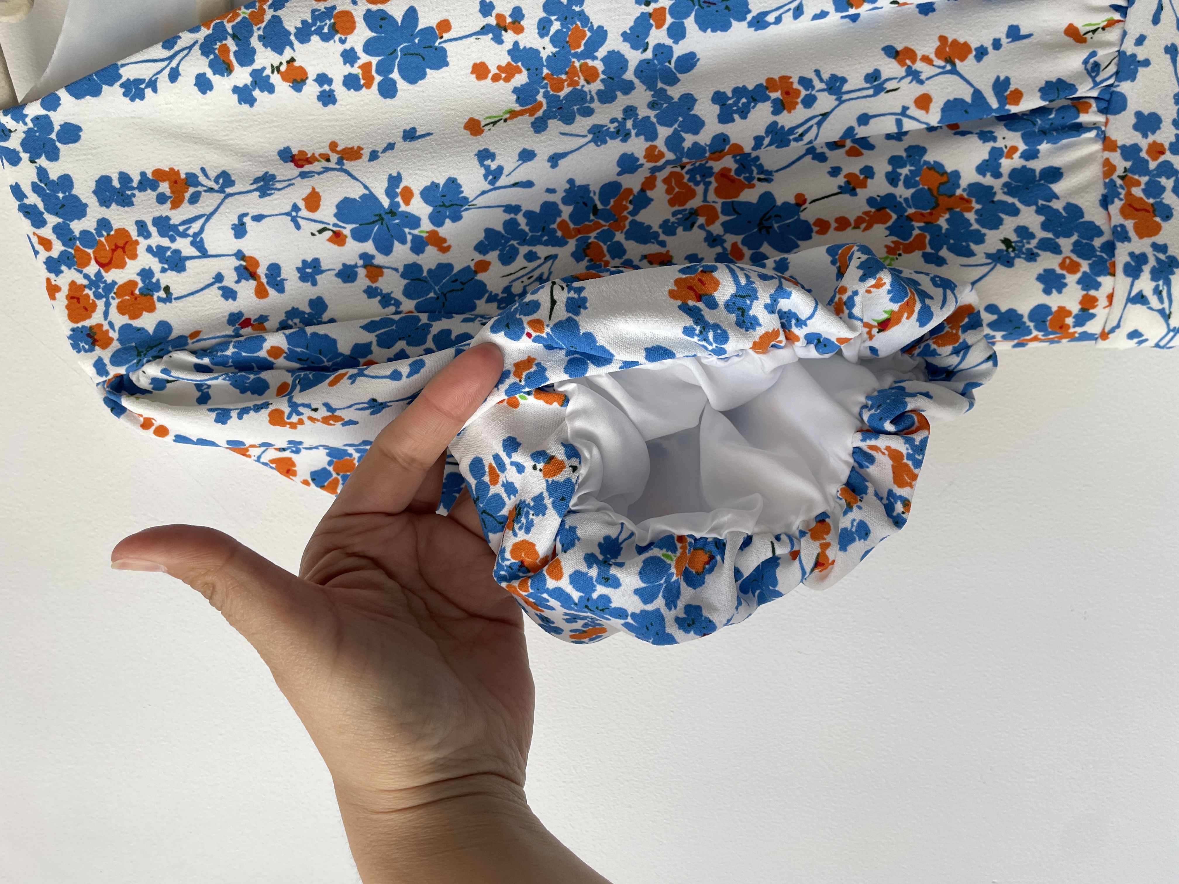 Vestido flores. Talla: L 6