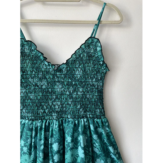 Vestido verde. Talla: M