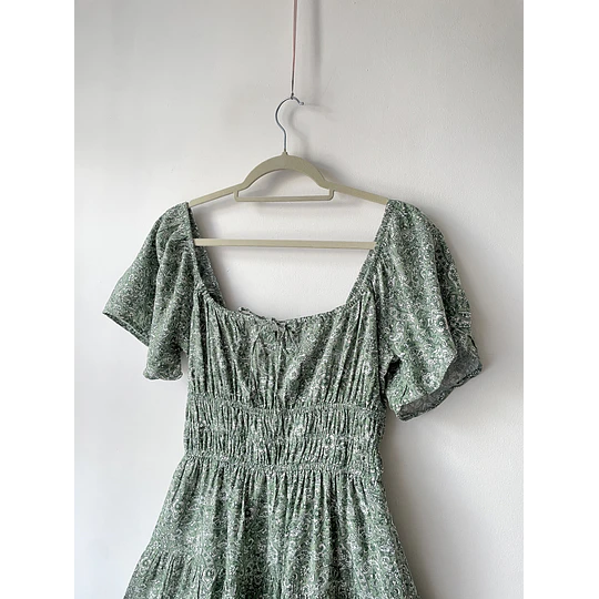 Enterito verde. Talla: M