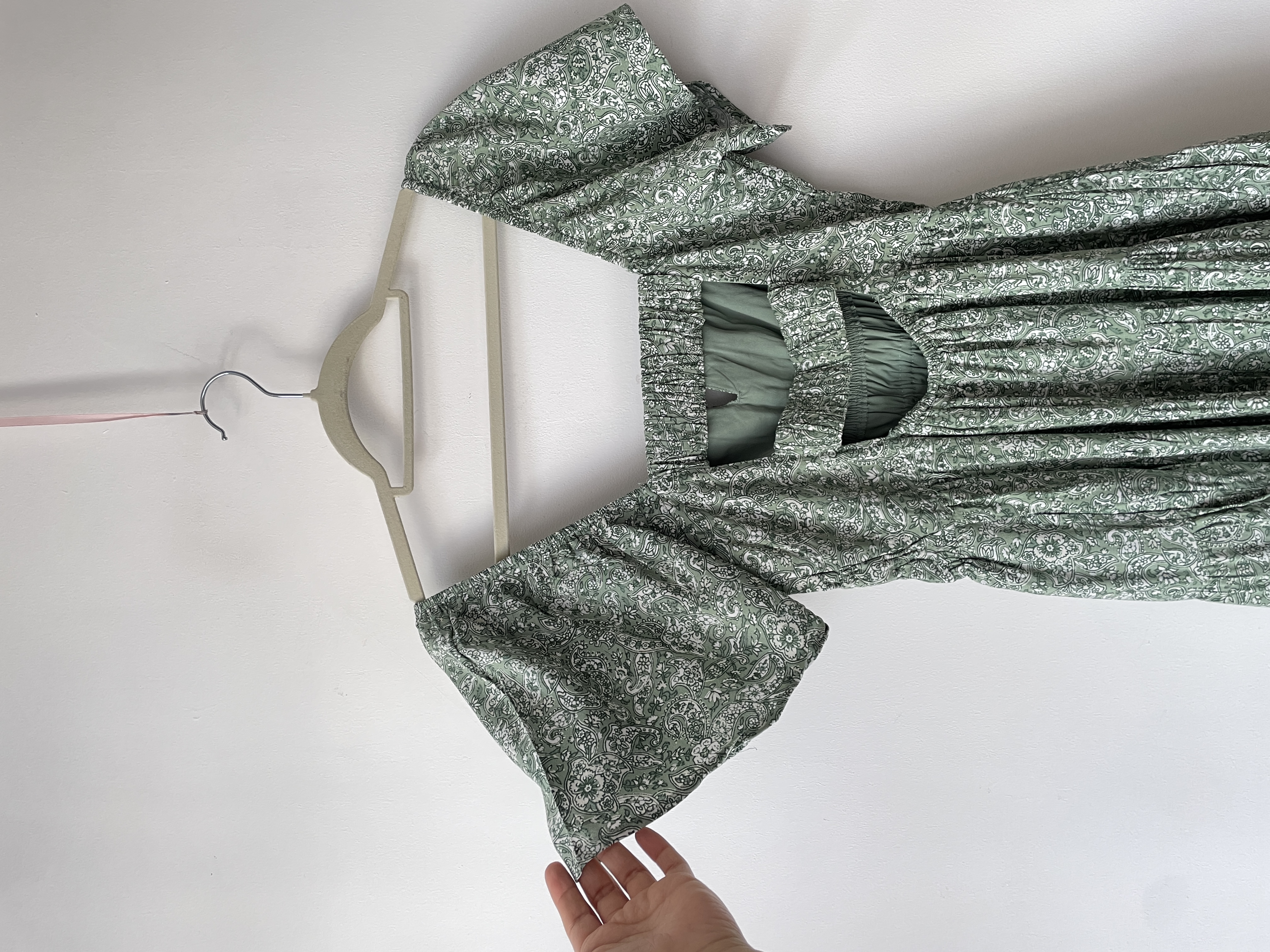 Enterito verde. Talla: M 3