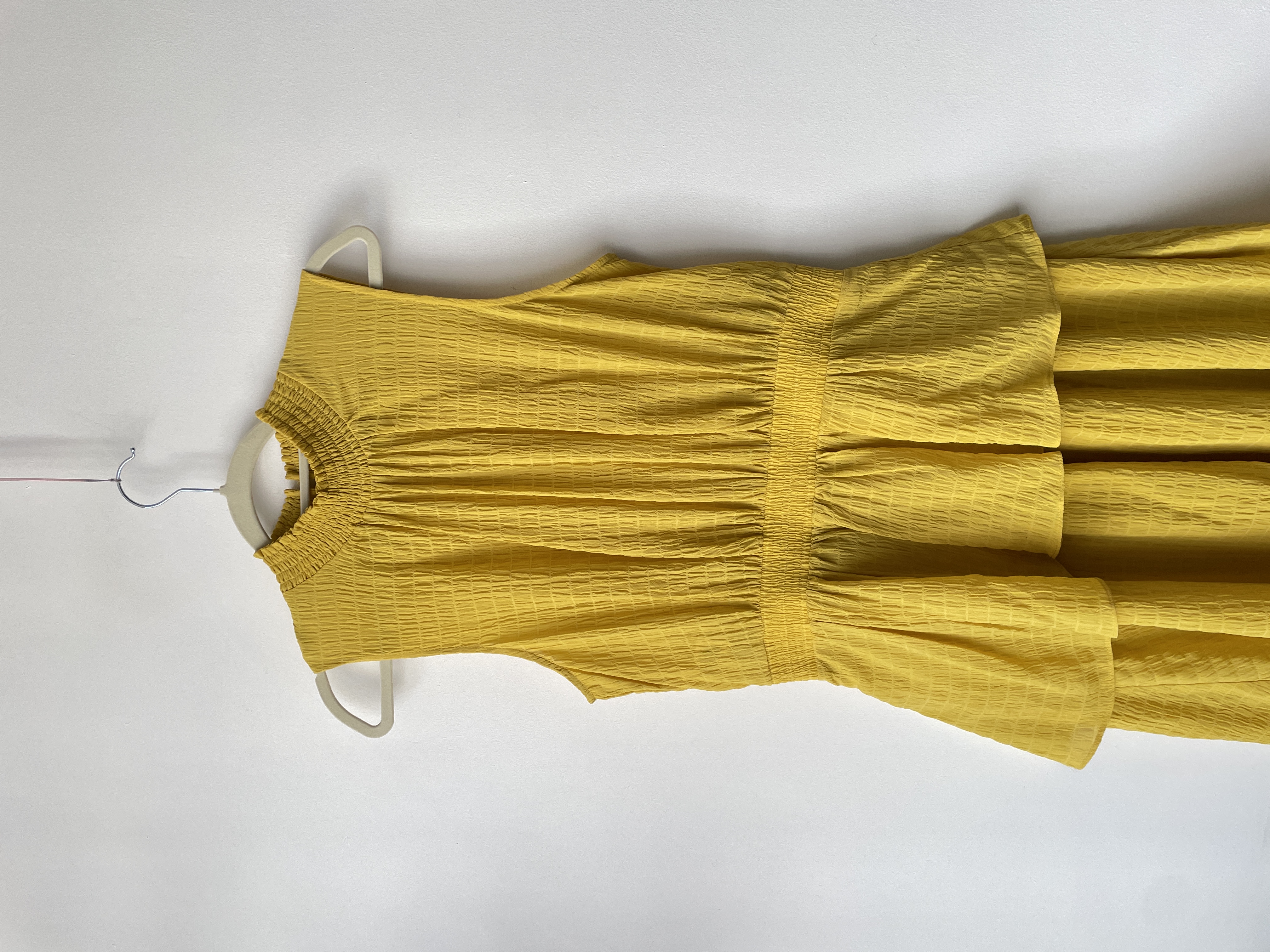 Vestido ocre. Talla: L 5