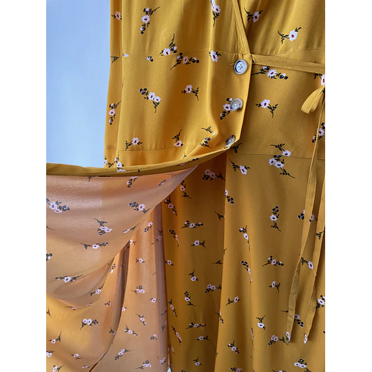Vestido floral ocre. Talla: L