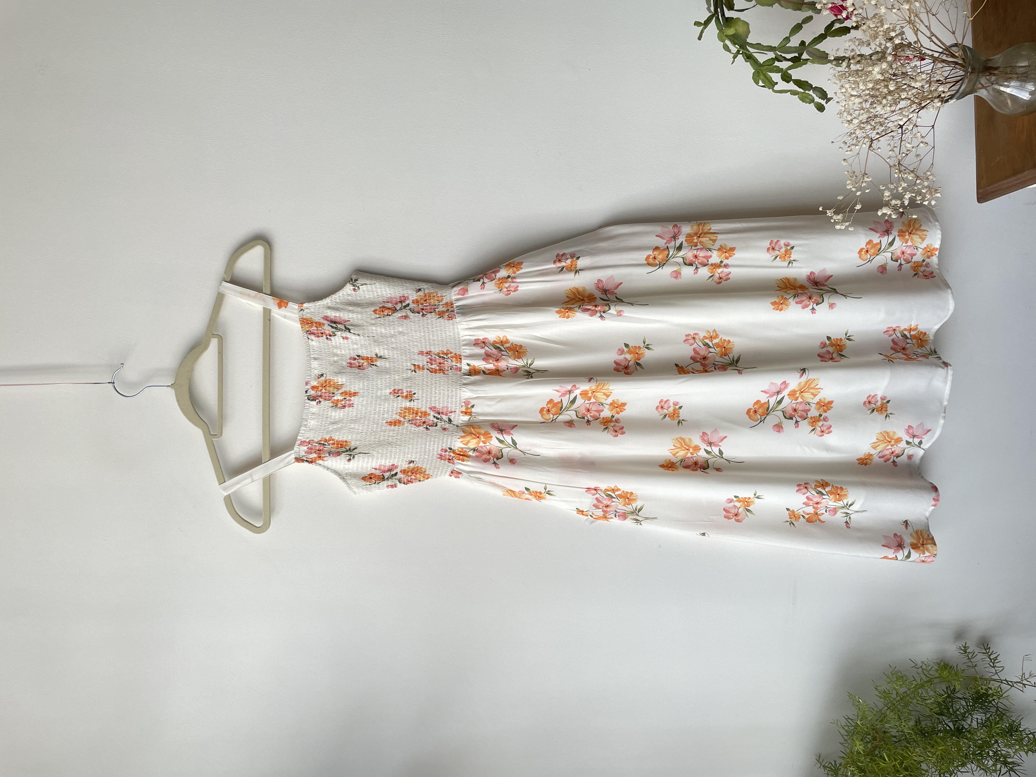 Vestido floral. Talla: XS elasticado 1