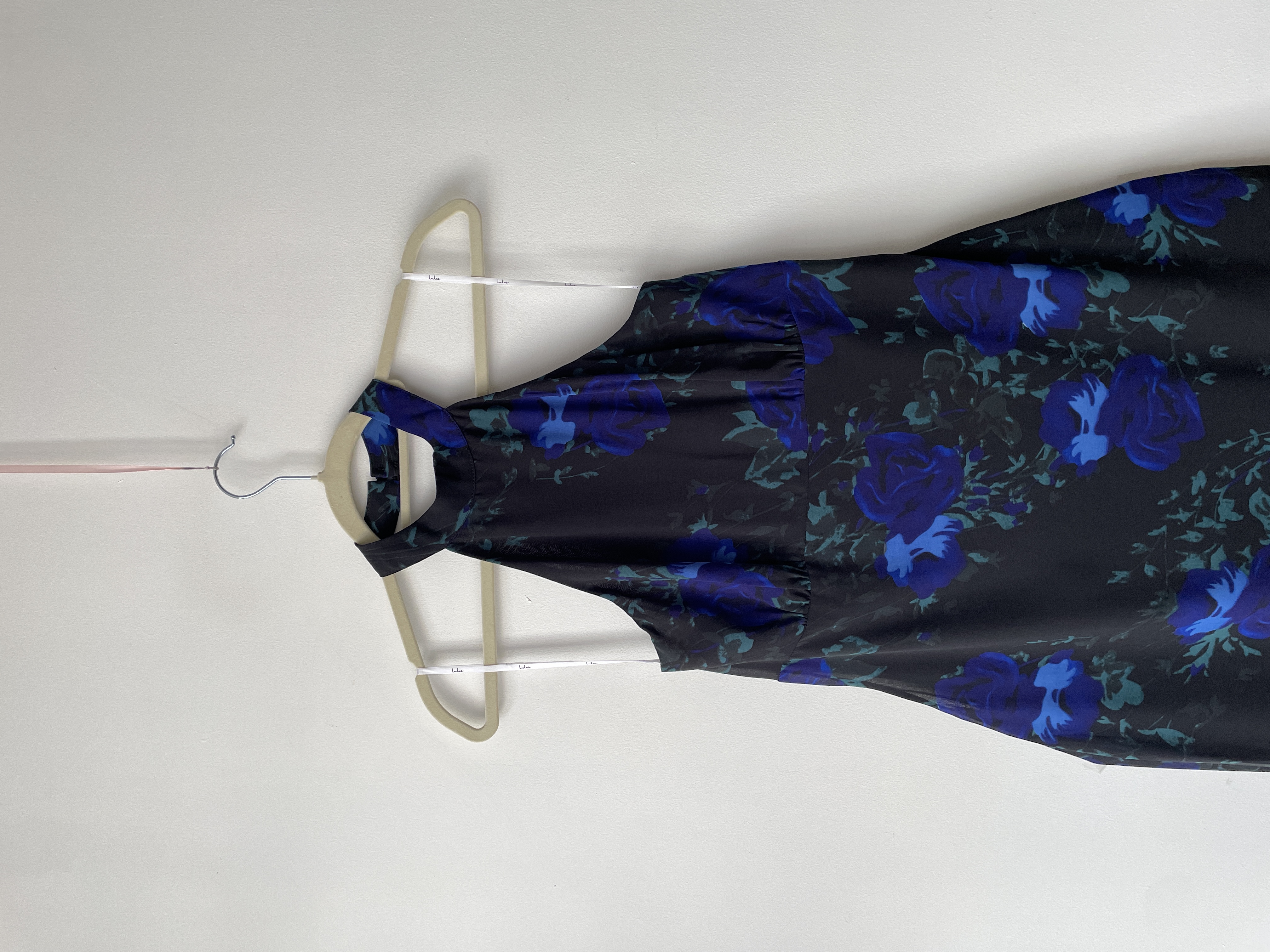 Vestido halter. Talla: M chico (S/M) 2