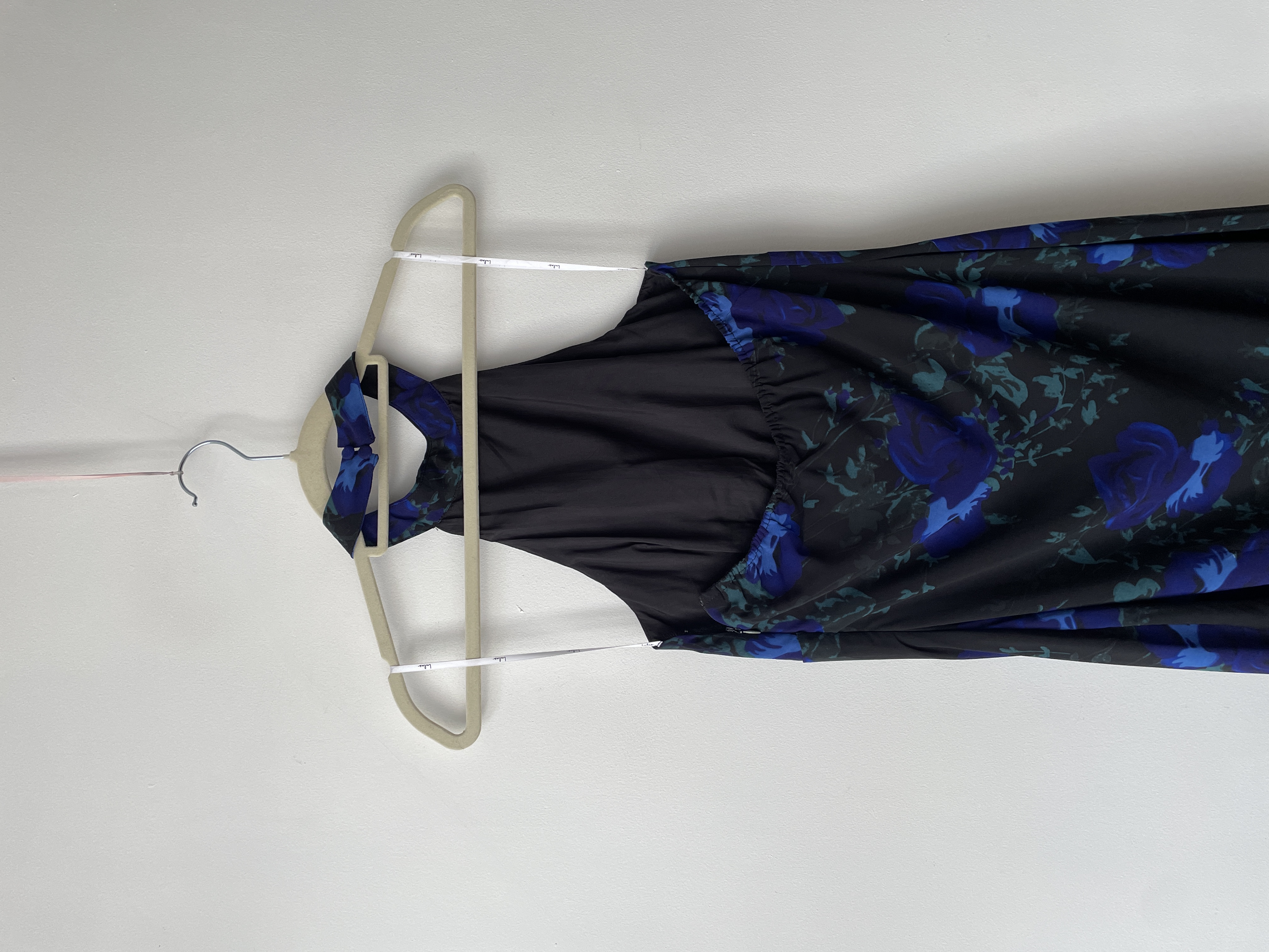 Vestido halter. Talla: M chico (S/M) 3
