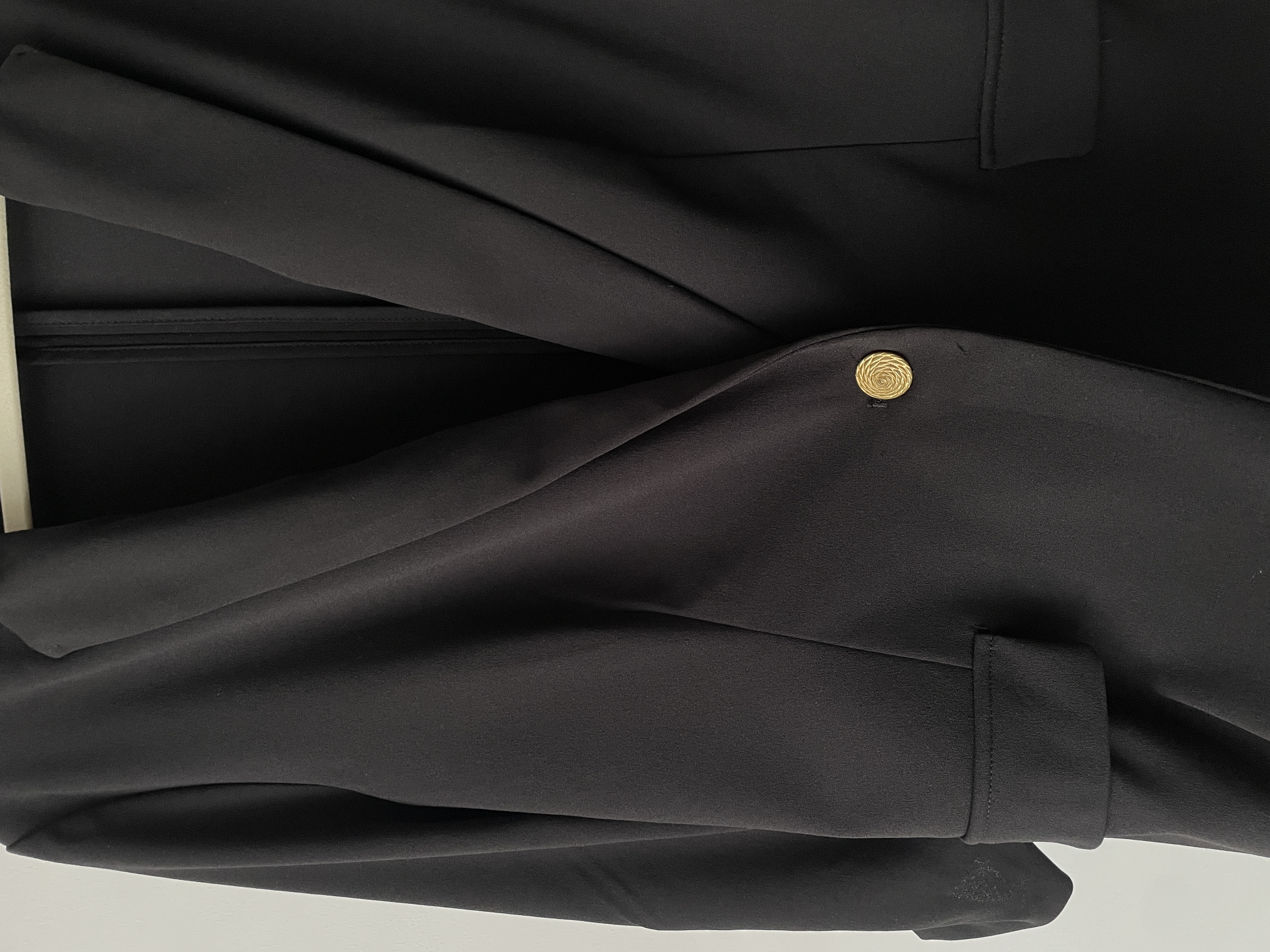 Blazer negro (detalle) Talla: XL 2