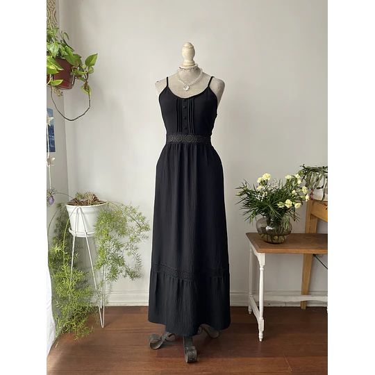 Vestido broderie. Talla: XL chico (M/L)