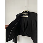 Blazer asimétrico. Talla: 6 (38) 4