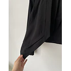 Blazer asimétrico. Talla: 6 (38) 5