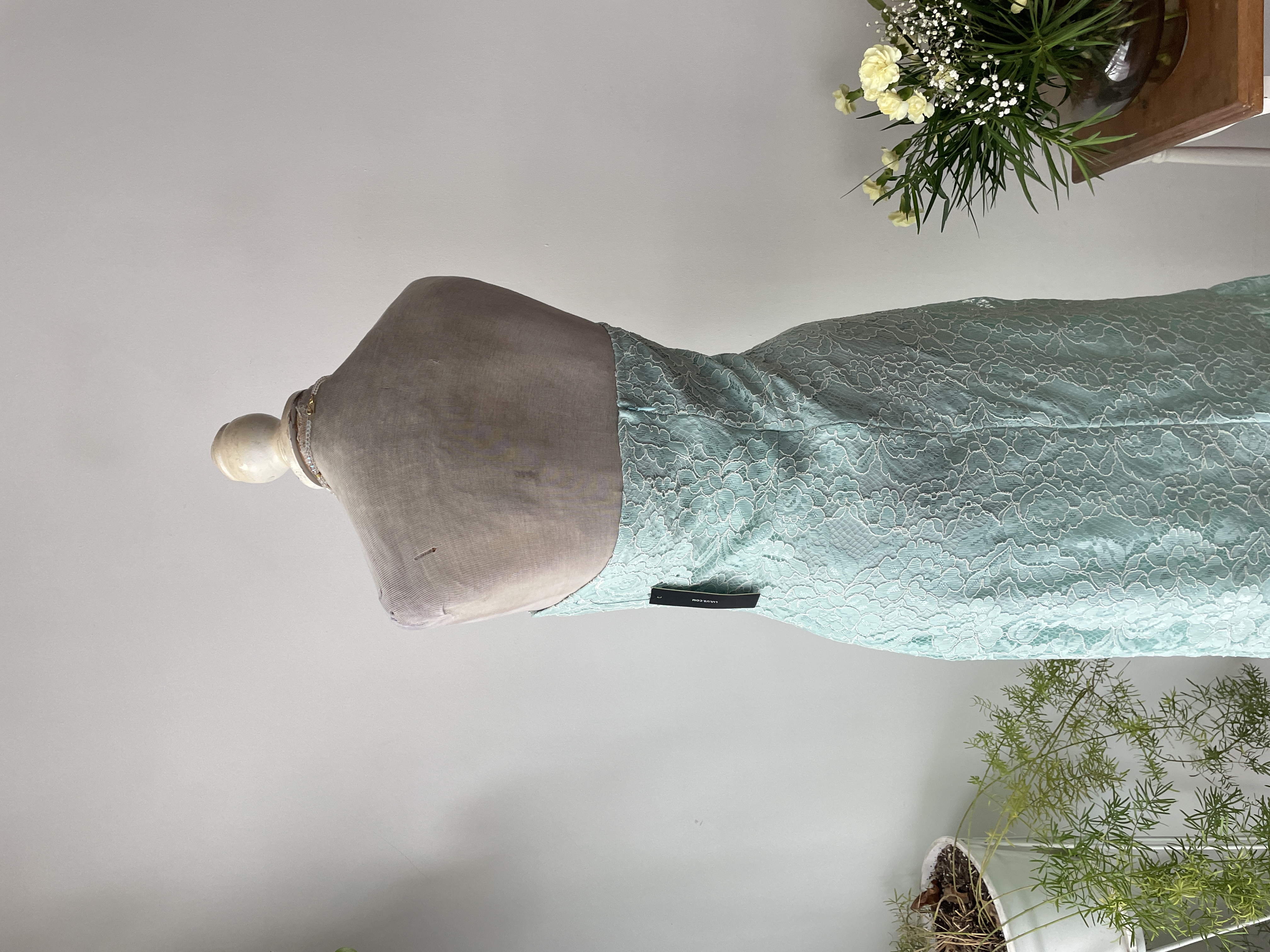 Vestido fiesta encaje. Talla: XL  3