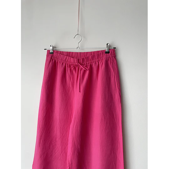 Palazzo rosa. Talla: M elasticados
