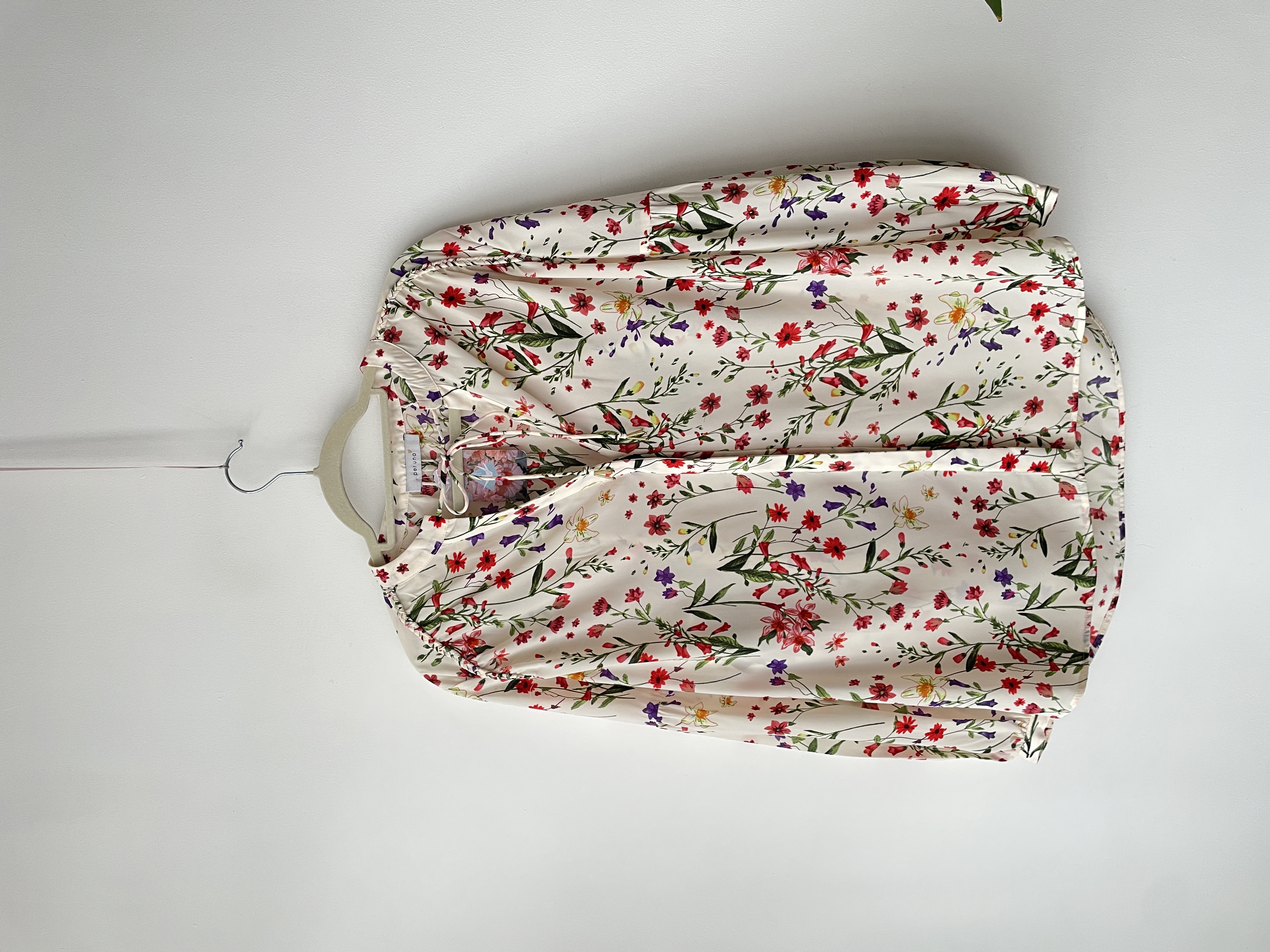 Blusa flora. Talla: L 1
