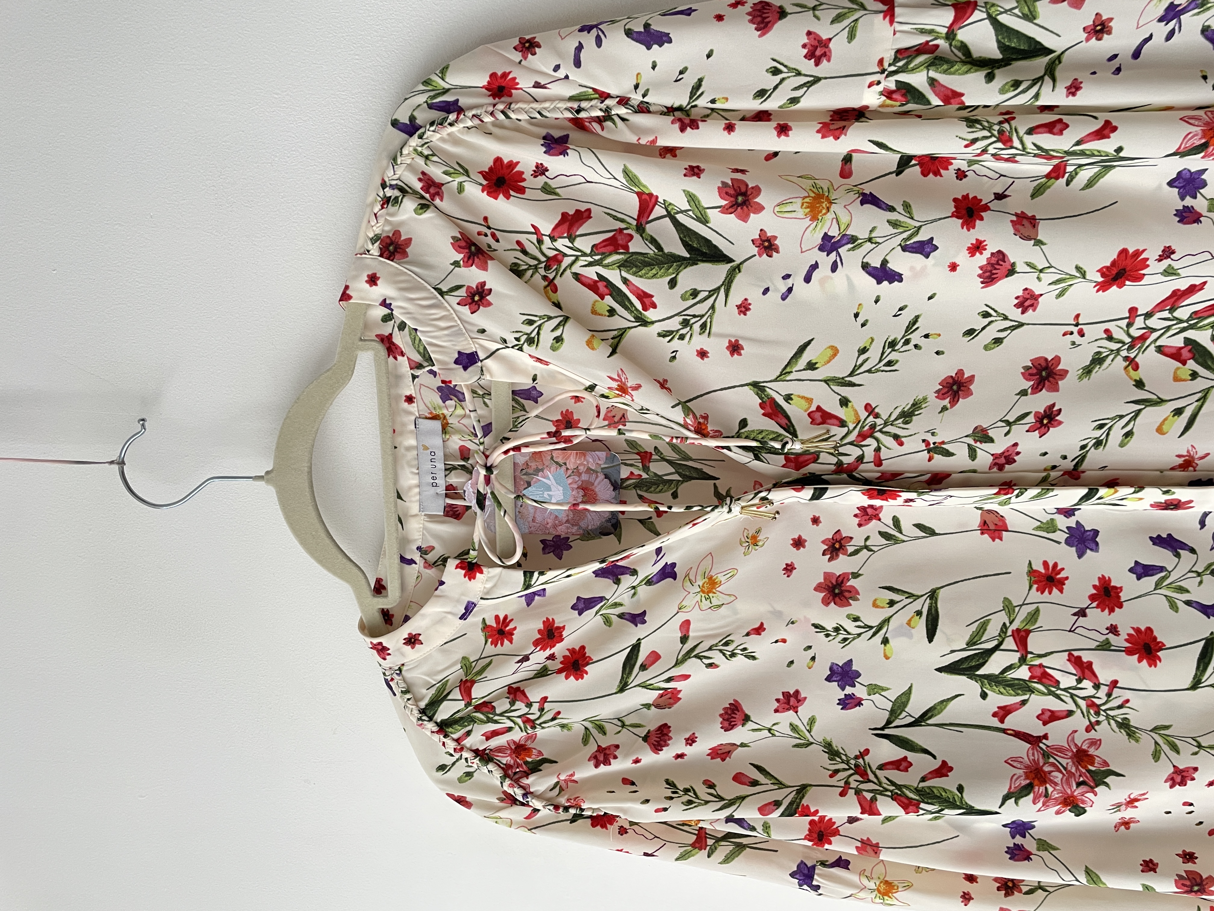 Blusa flora. Talla: L 2