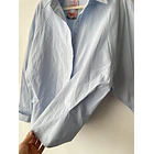 Blusa celeste. Talla: L 2