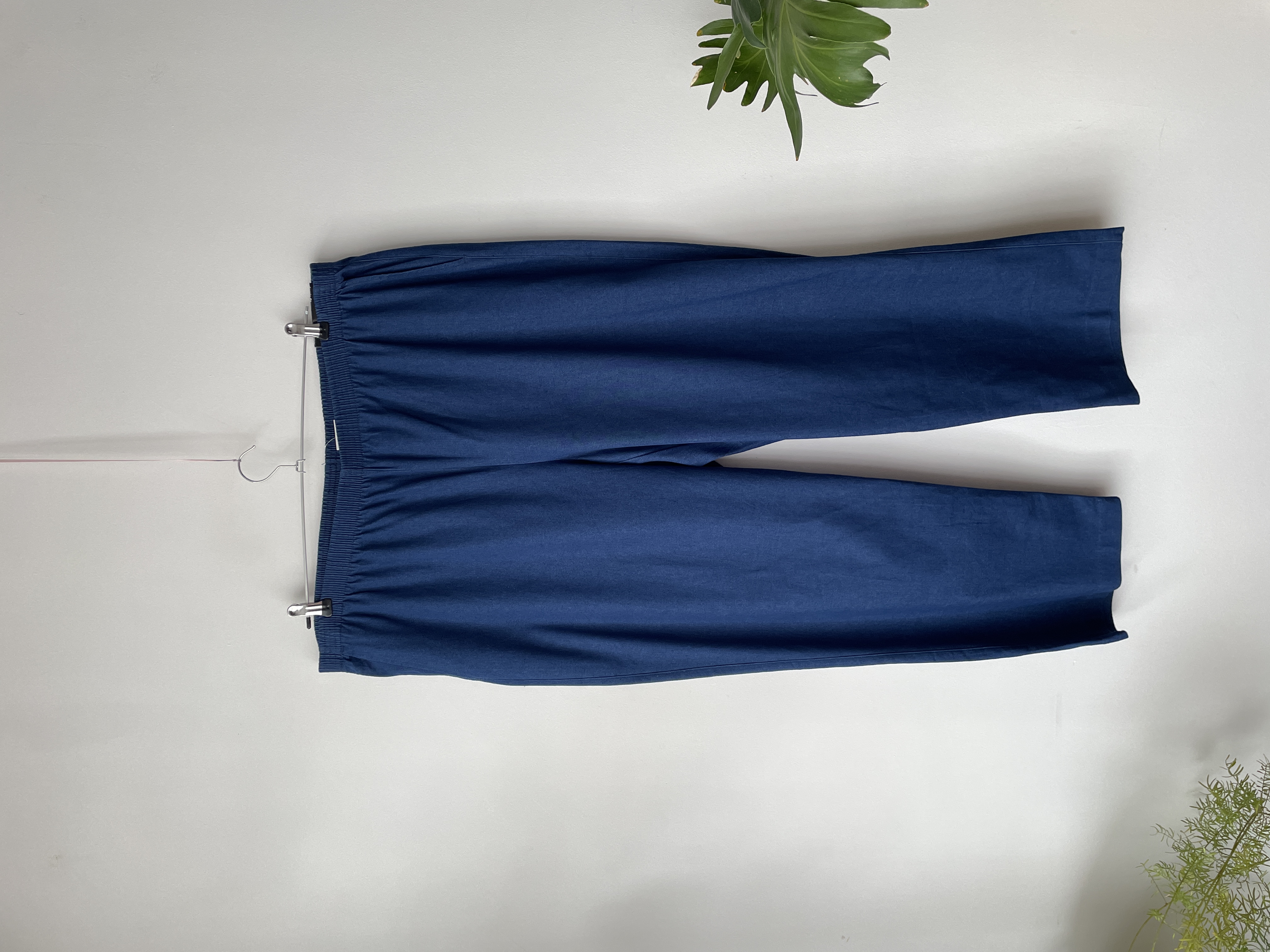 Pant denim. Talla: 20 (2XL)  1