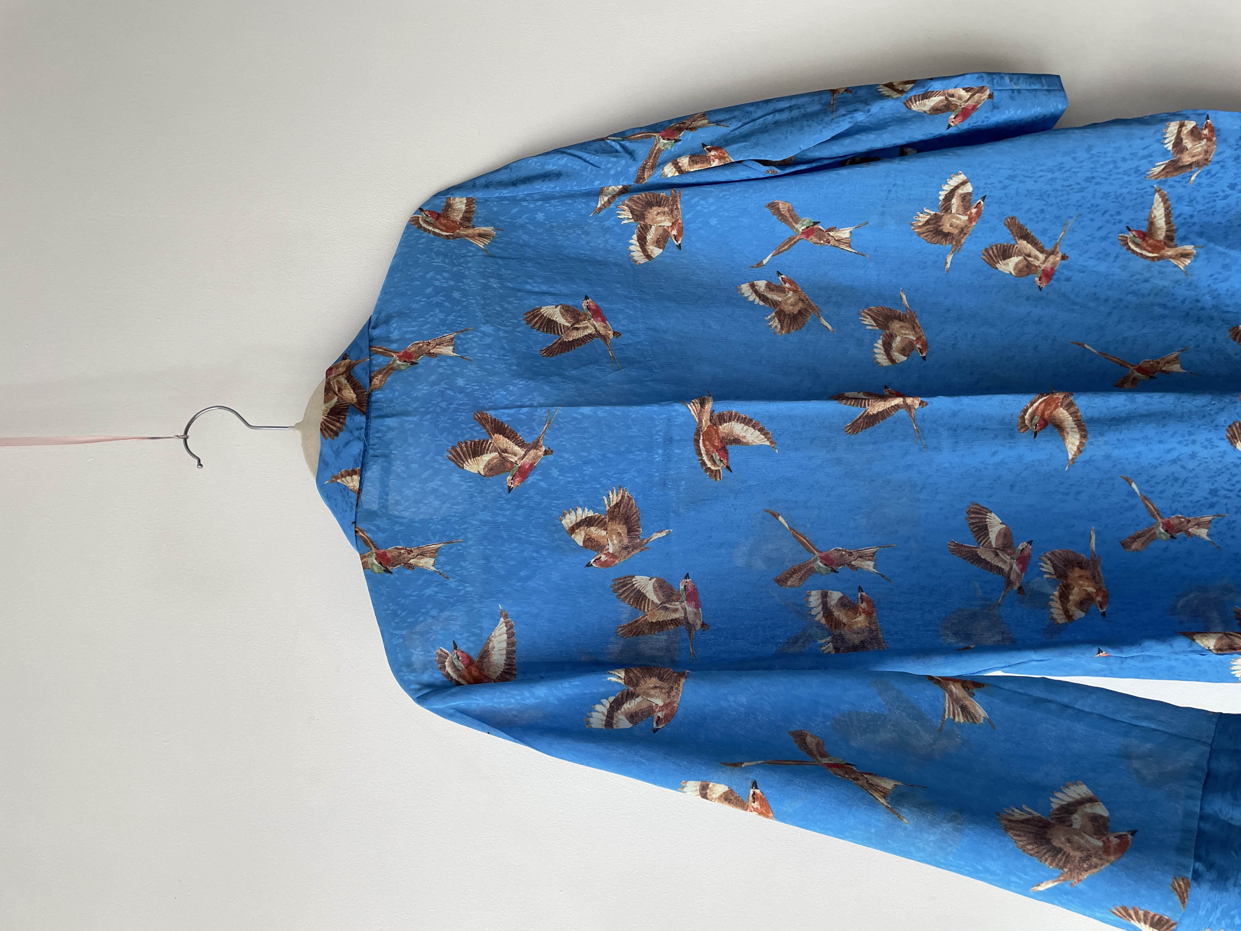Blusón aves. Talla: L  4