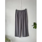 Pants gris. Talla: L chico (M) 1
