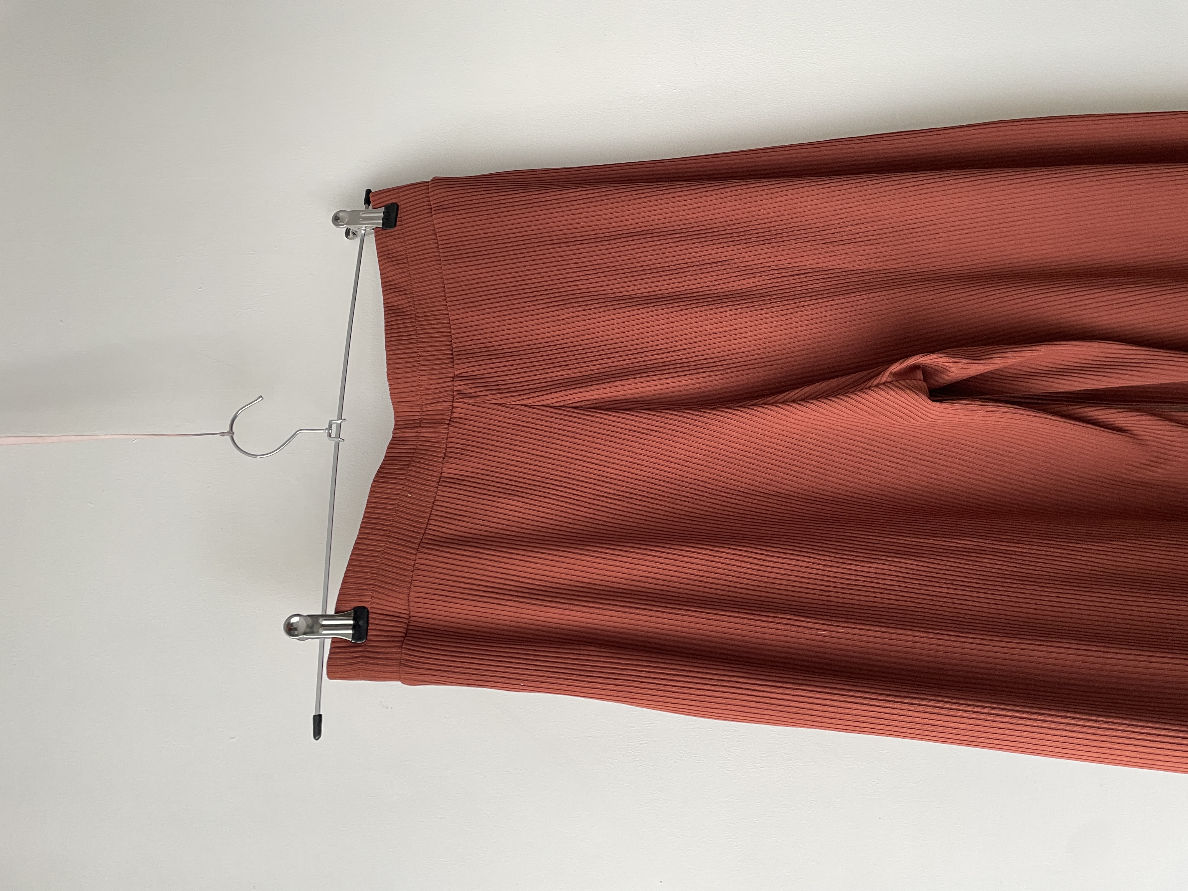 Palazzo terracota. Talla: L  4