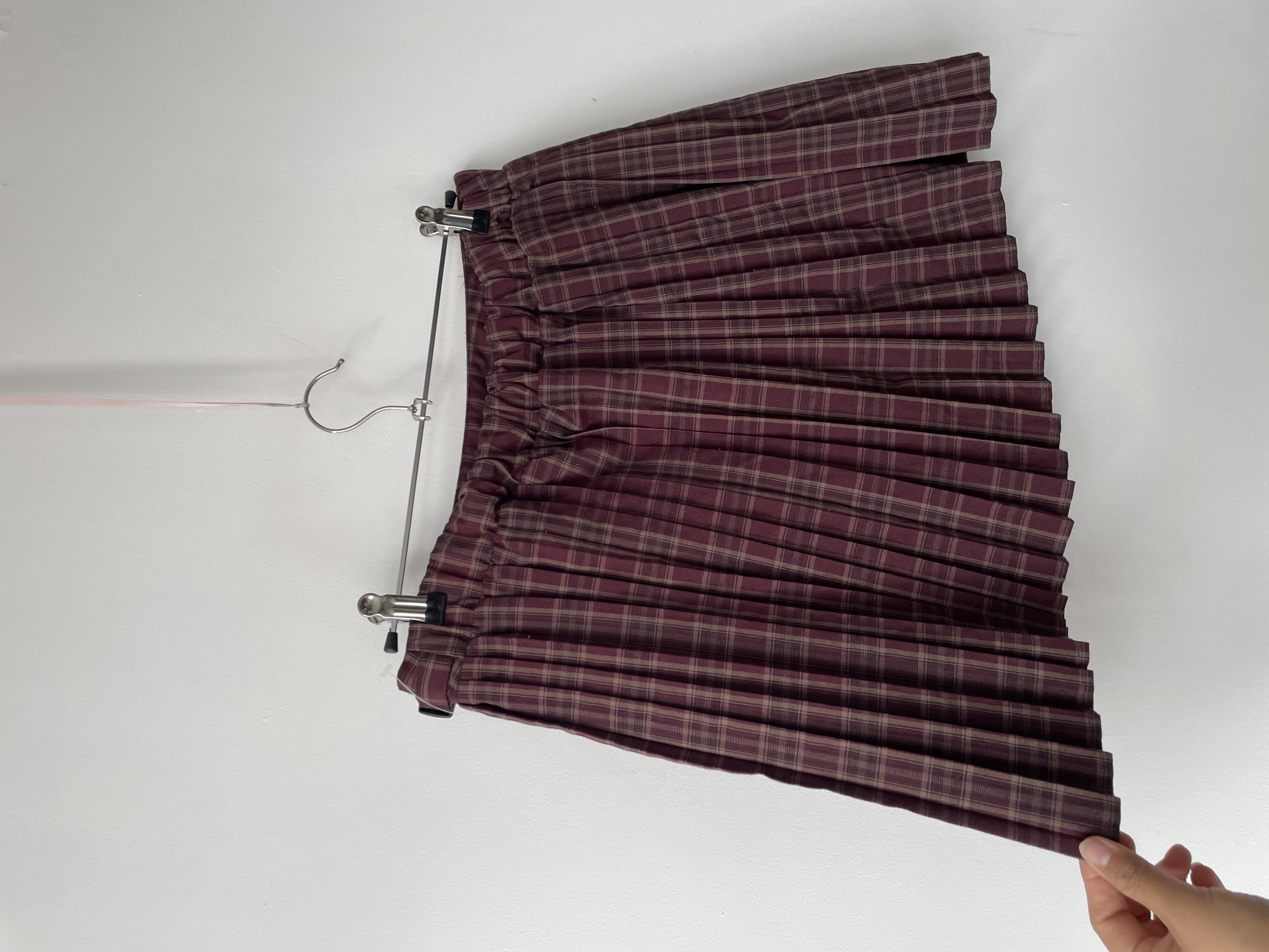 Falda tartán burdeo. Talla: L 3