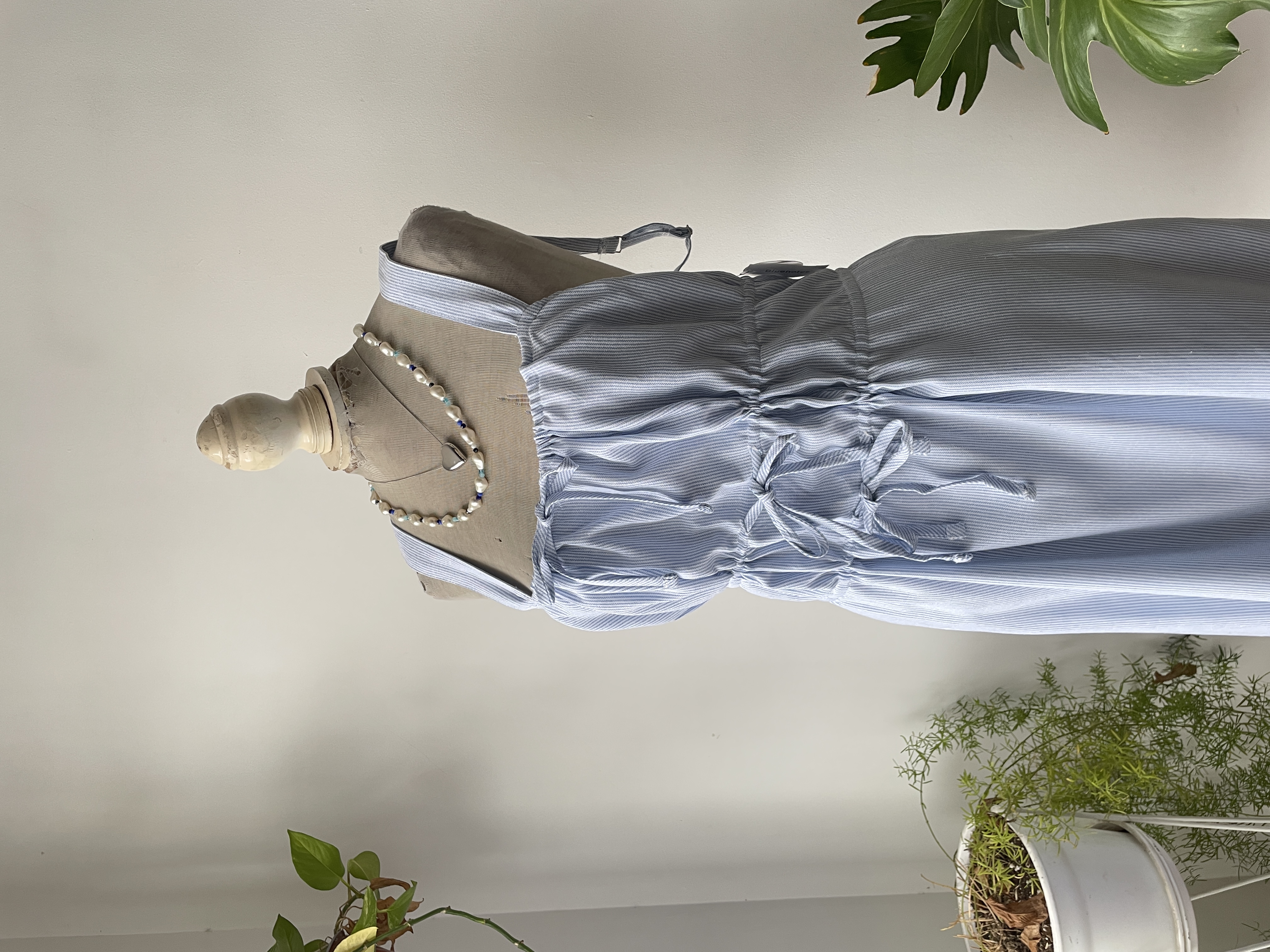 Vestido lazos. Talla: XL 2