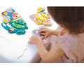 Plan Toys - Brinquedo O Tempo e as Roupas - puzzle e carimbo