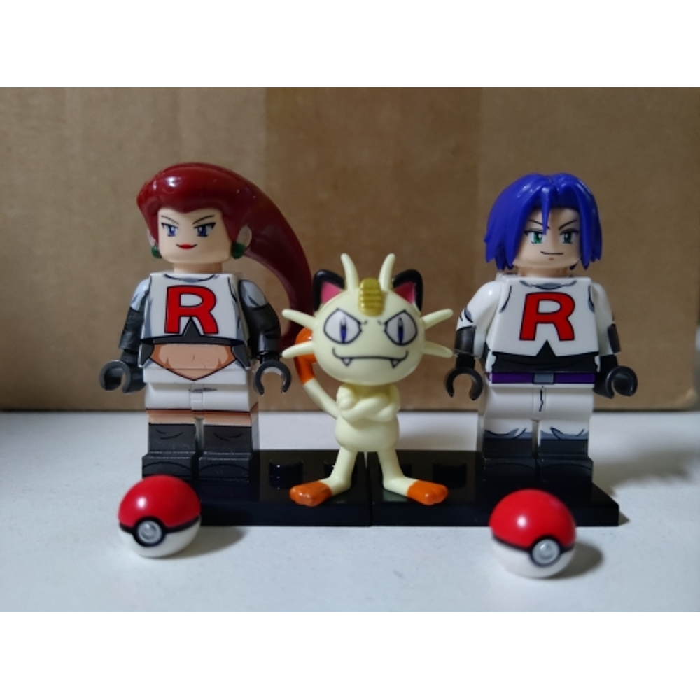 Minifigura x3 Equipo Rocket / Pokemon