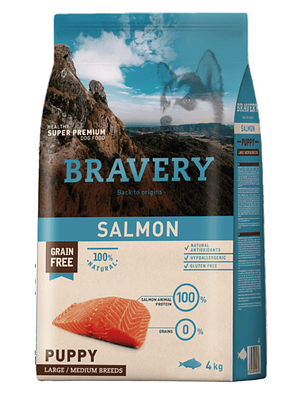 BRAVERY PERRO CACHORRO  MEDIANO/GRANDE SALMON 4 KG