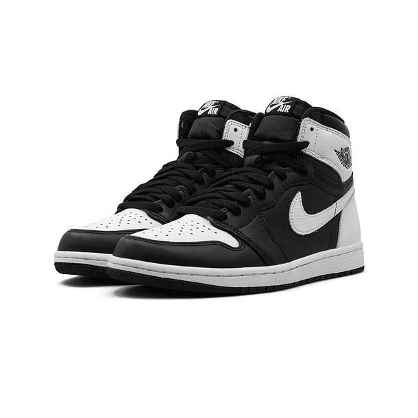 Air Jordan 1 Retro High OG Black White