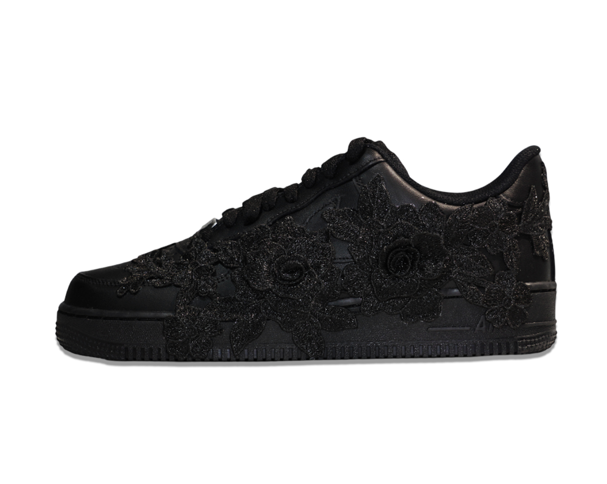 Air Force 1 Low Triple Black Flower Pure Black 1